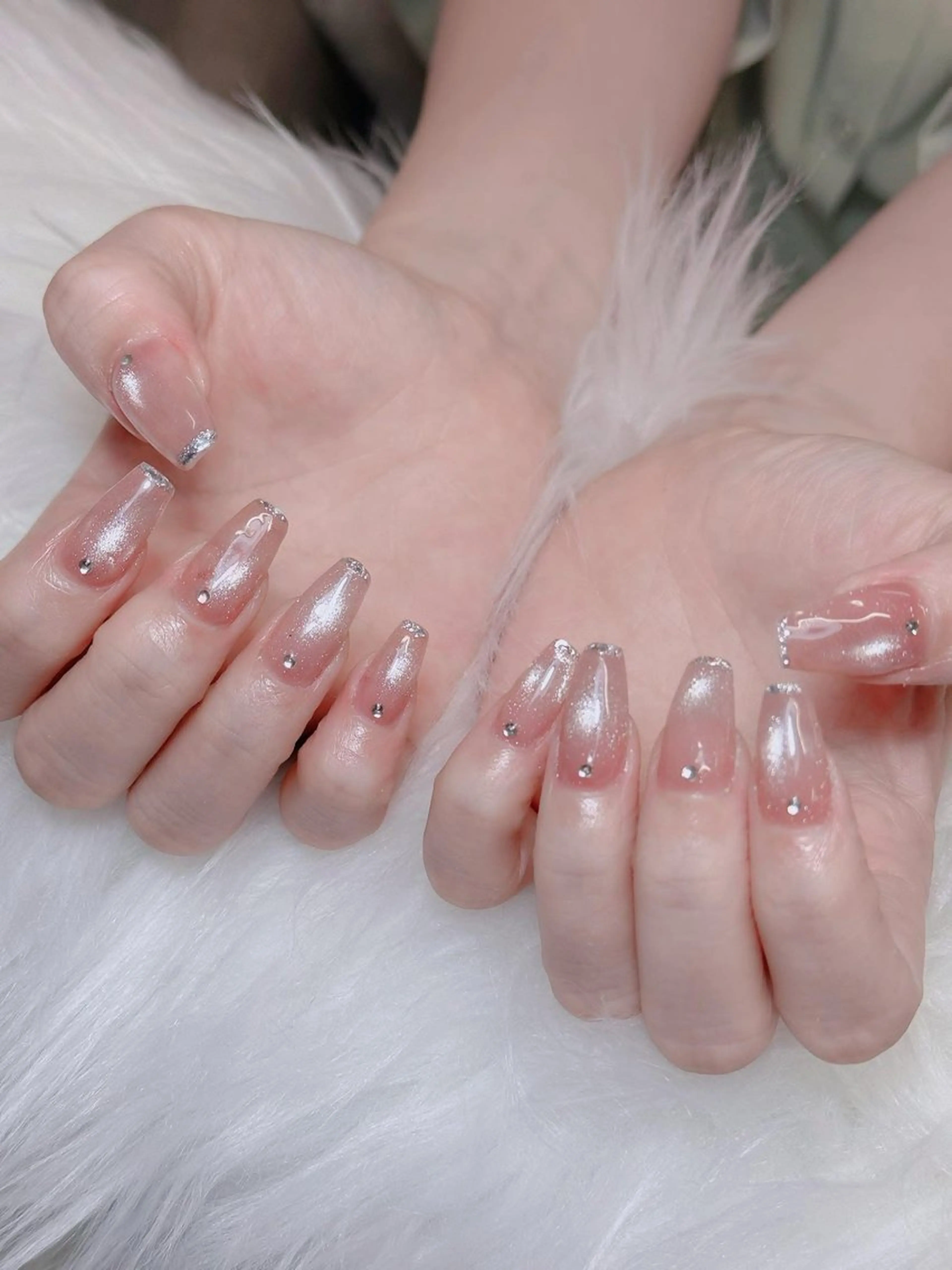 ネイル アートネイル フレンチネイル ジェルネイル グラデーション 韓国ネイル 村中 ハナのネイルデザイン