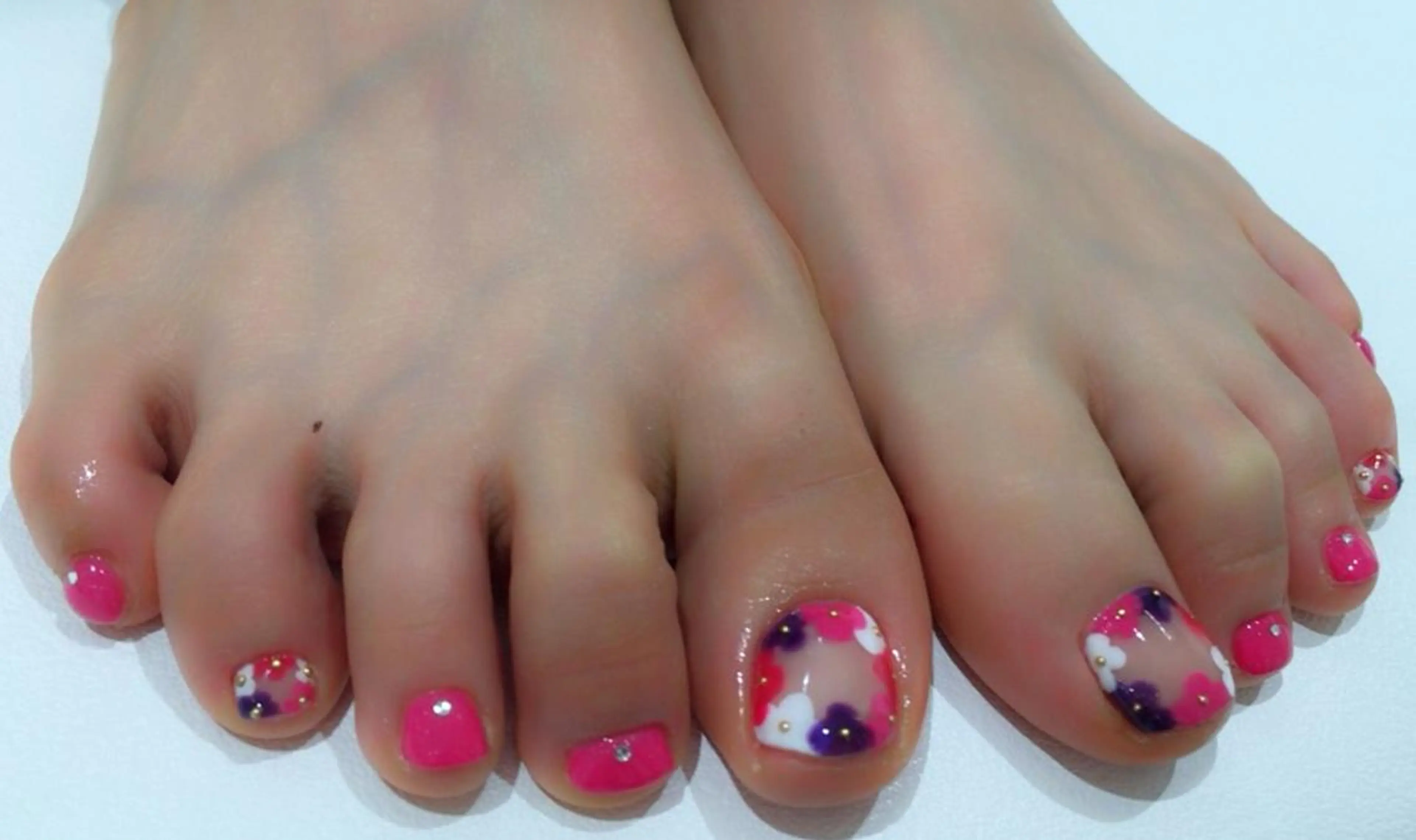 ネイル 山藤 萌永のネイルデザイン