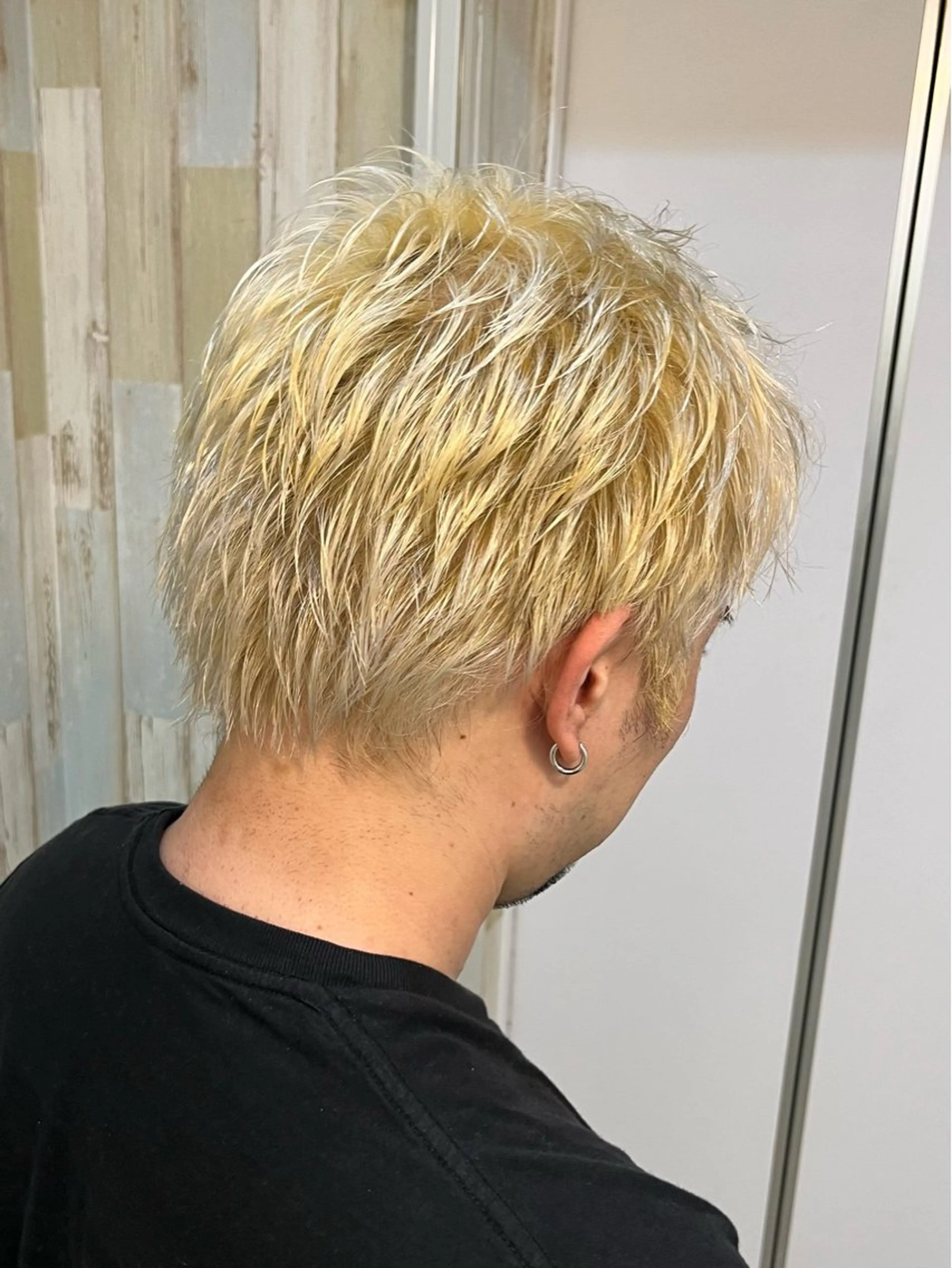ショート カラー メンズ スパイキーショート ブロンド ショートヘア カット ヘアカラー トリートメント 🦋レイヤー職人 猪瀬玲奈🦋のヘアスタイル