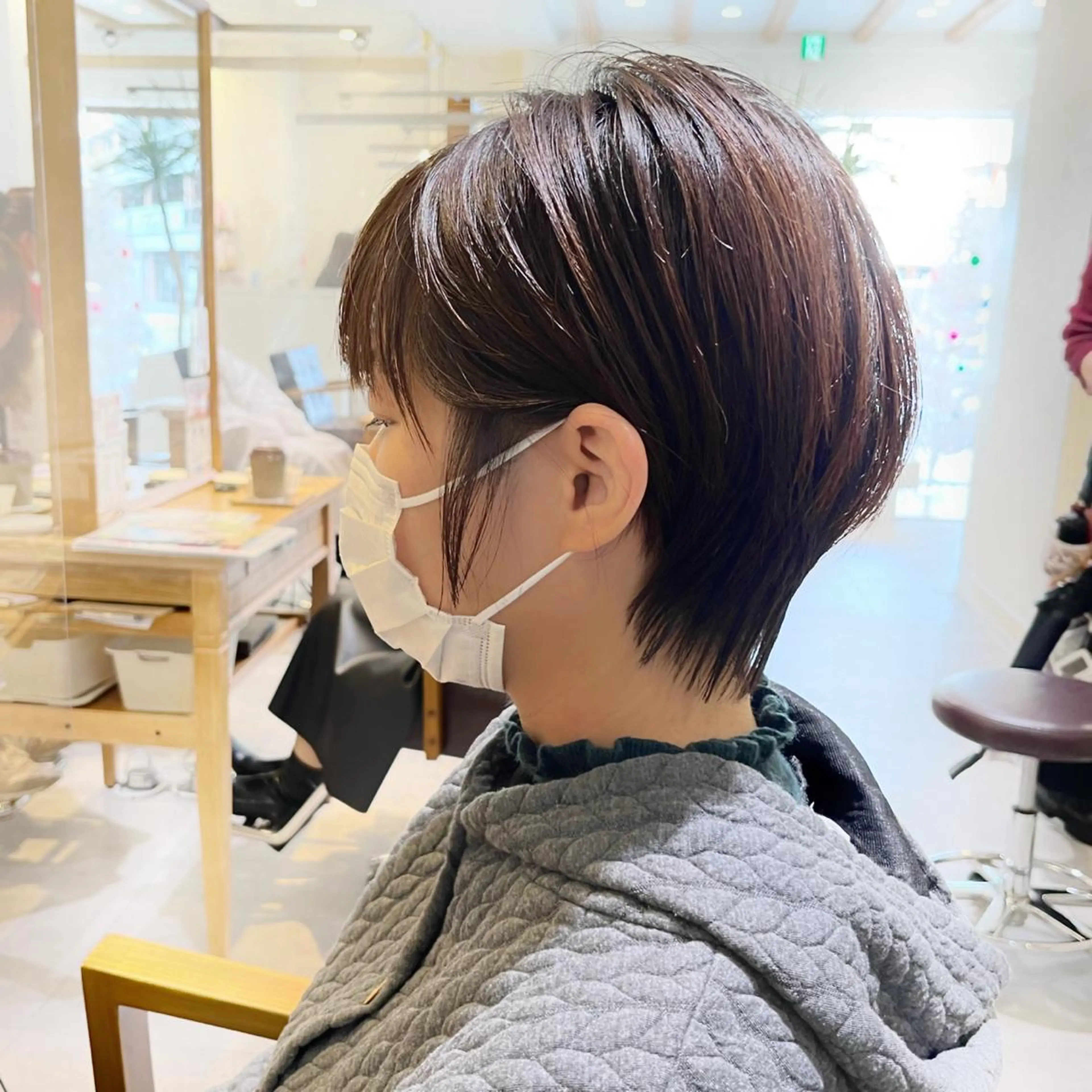 ショート ショートボブ 丸みショート ボブ くびれヘア 髪質改善 BLENDby happiness所属・KAORU/絹髪 /髪質改善/奈良のヘアスタイル