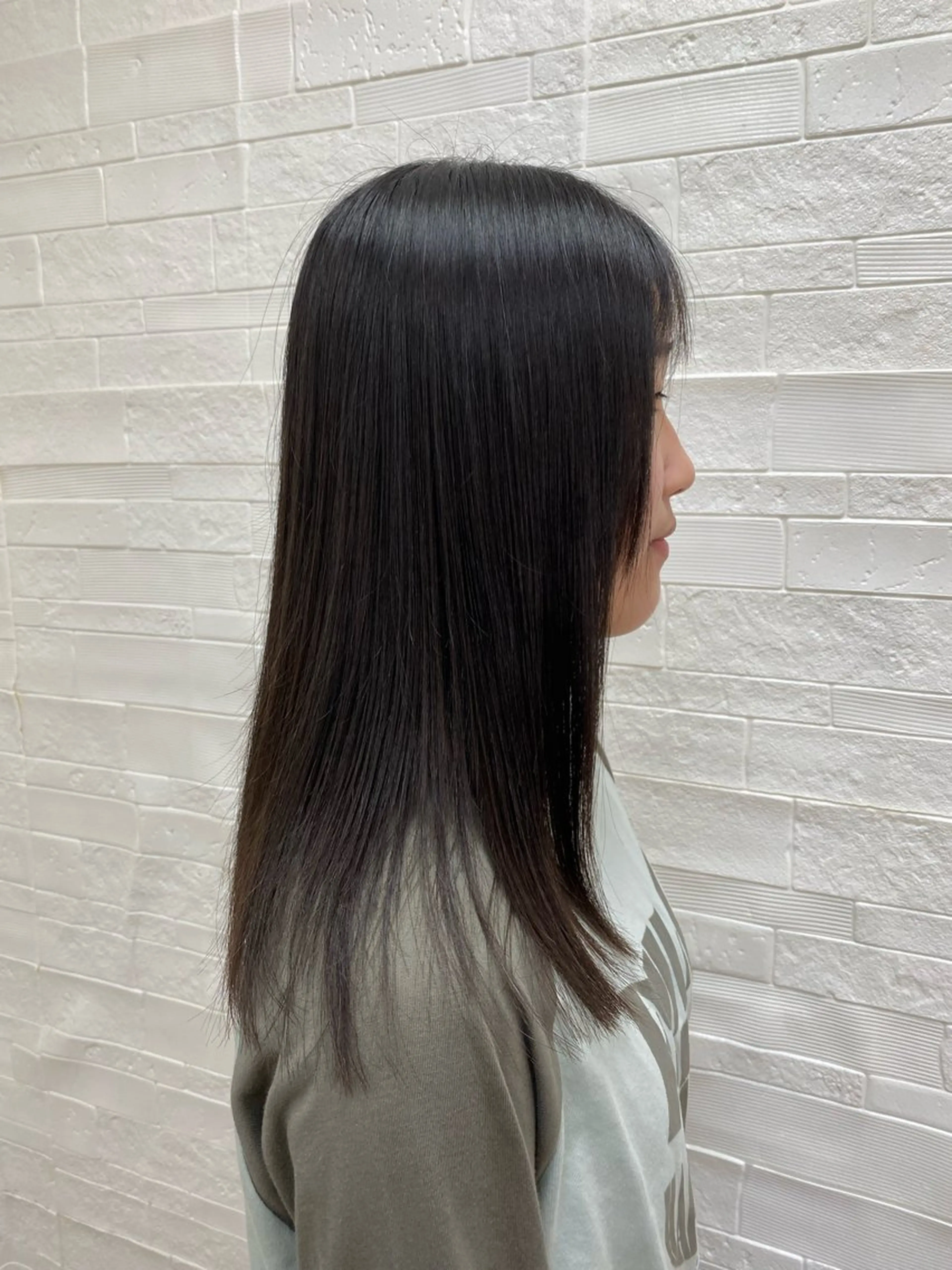 セミロング 縮毛矯正 🌙𝑳𝑼𝑵𝑨 工藤/メンズカット✂のヘアスタイル