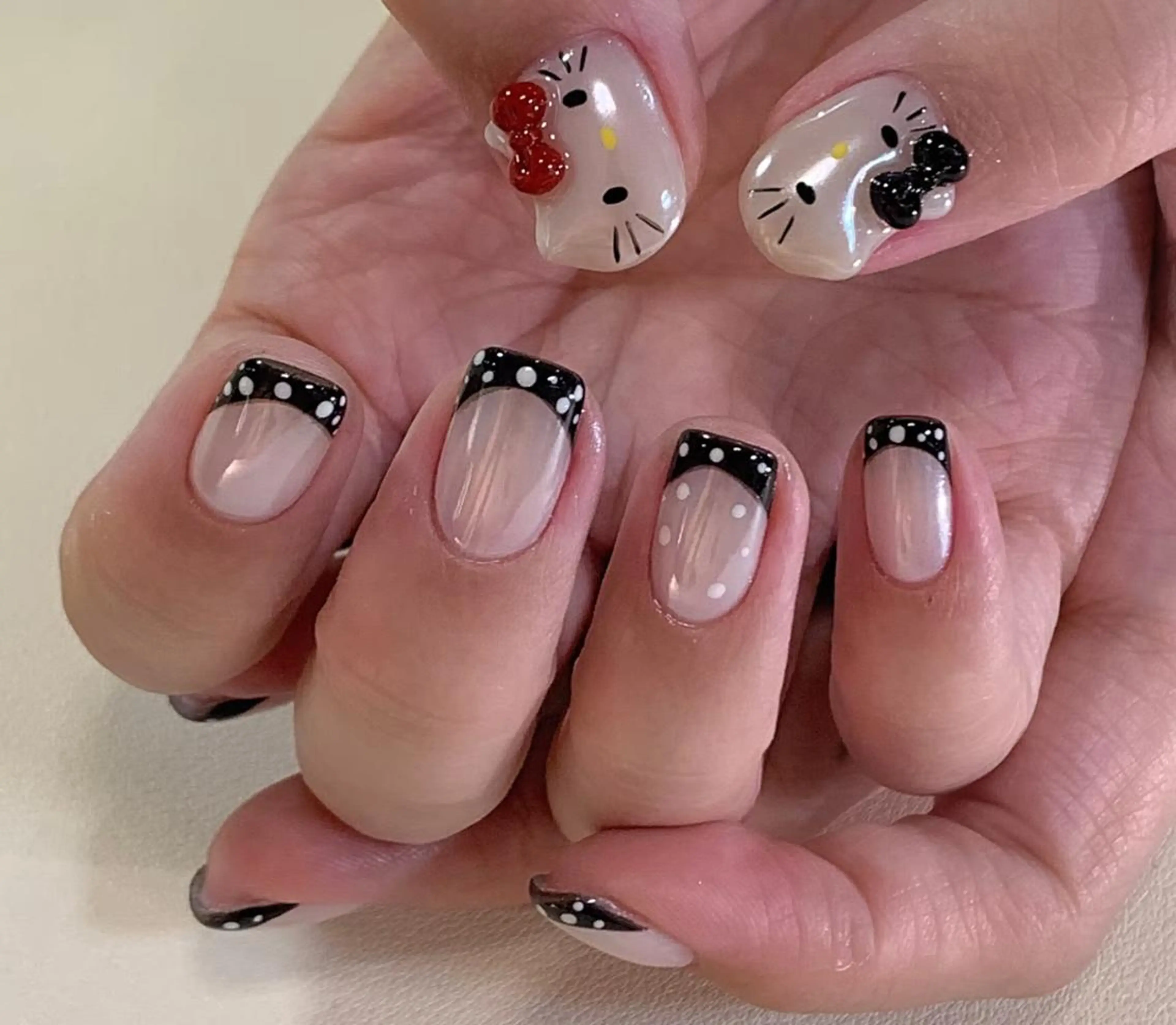 ネイル ハンドネイル 🎀 NaNa_nailのネイルデザイン