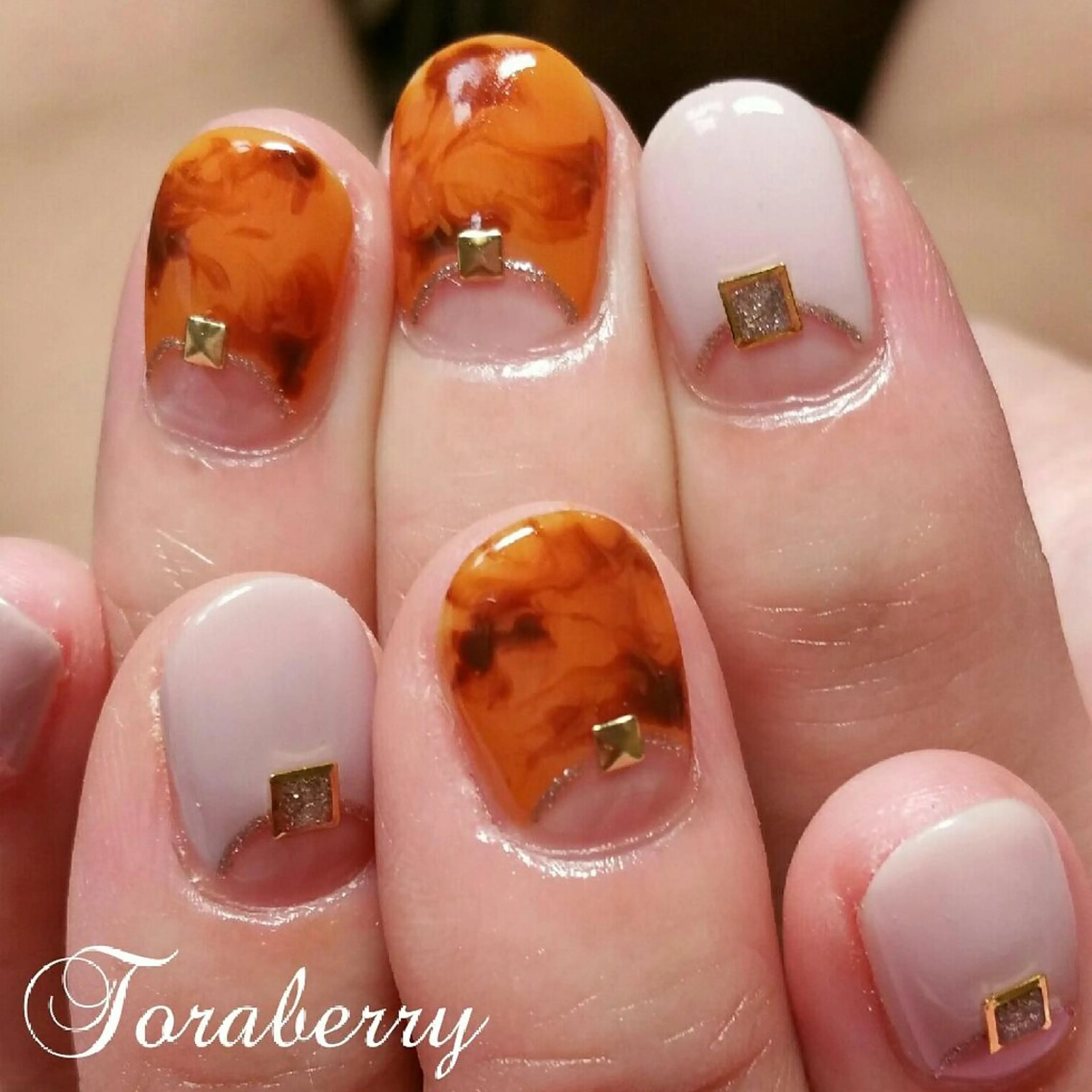 ネイル べっ甲ネイル ハンドネイル ネイリスト なつみのネイルデザイン