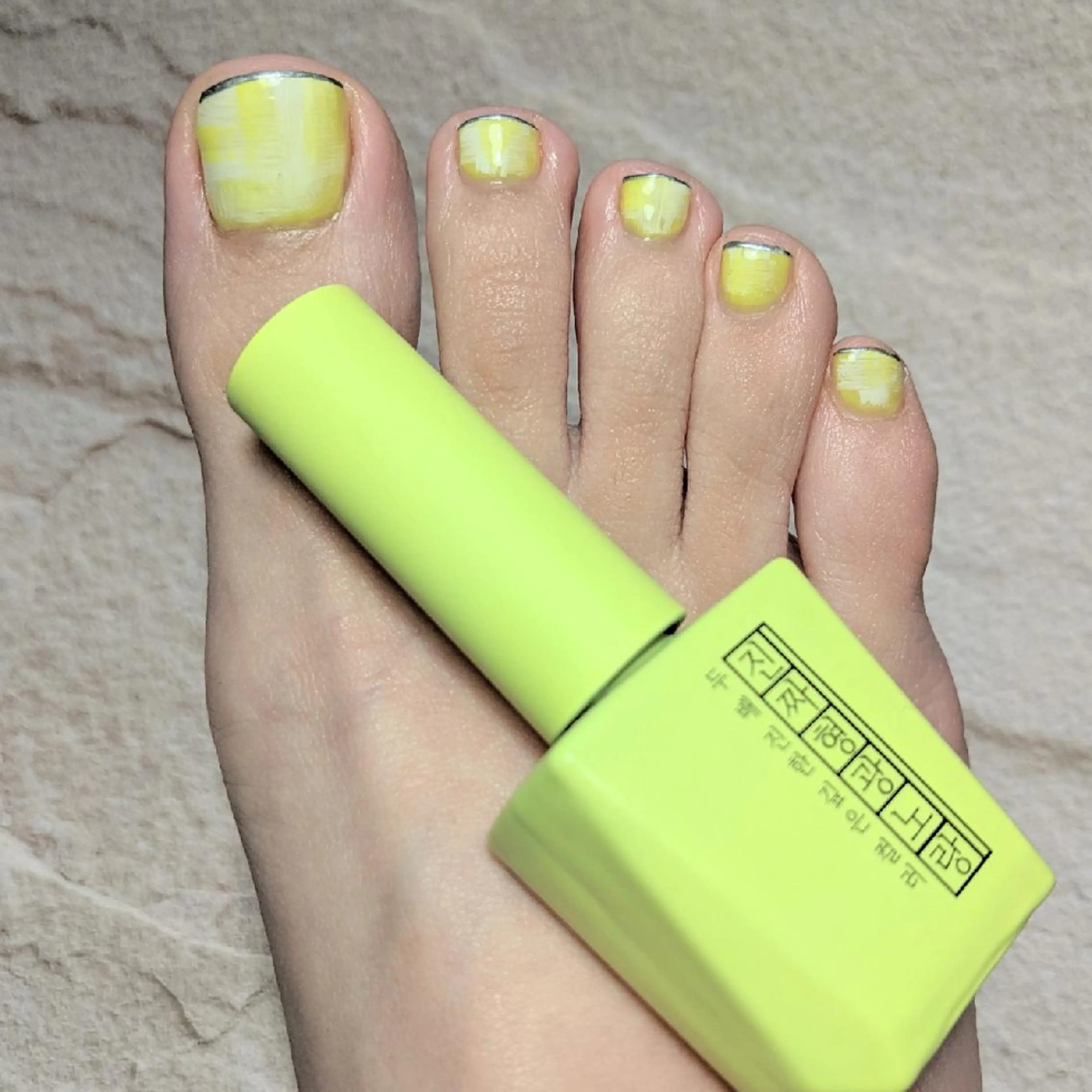 ネイル フットネイル ｱｲﾗｯｼｭ ﾈｲﾙ ｻﾛﾝ つけるのマツエク・マツパデザイン