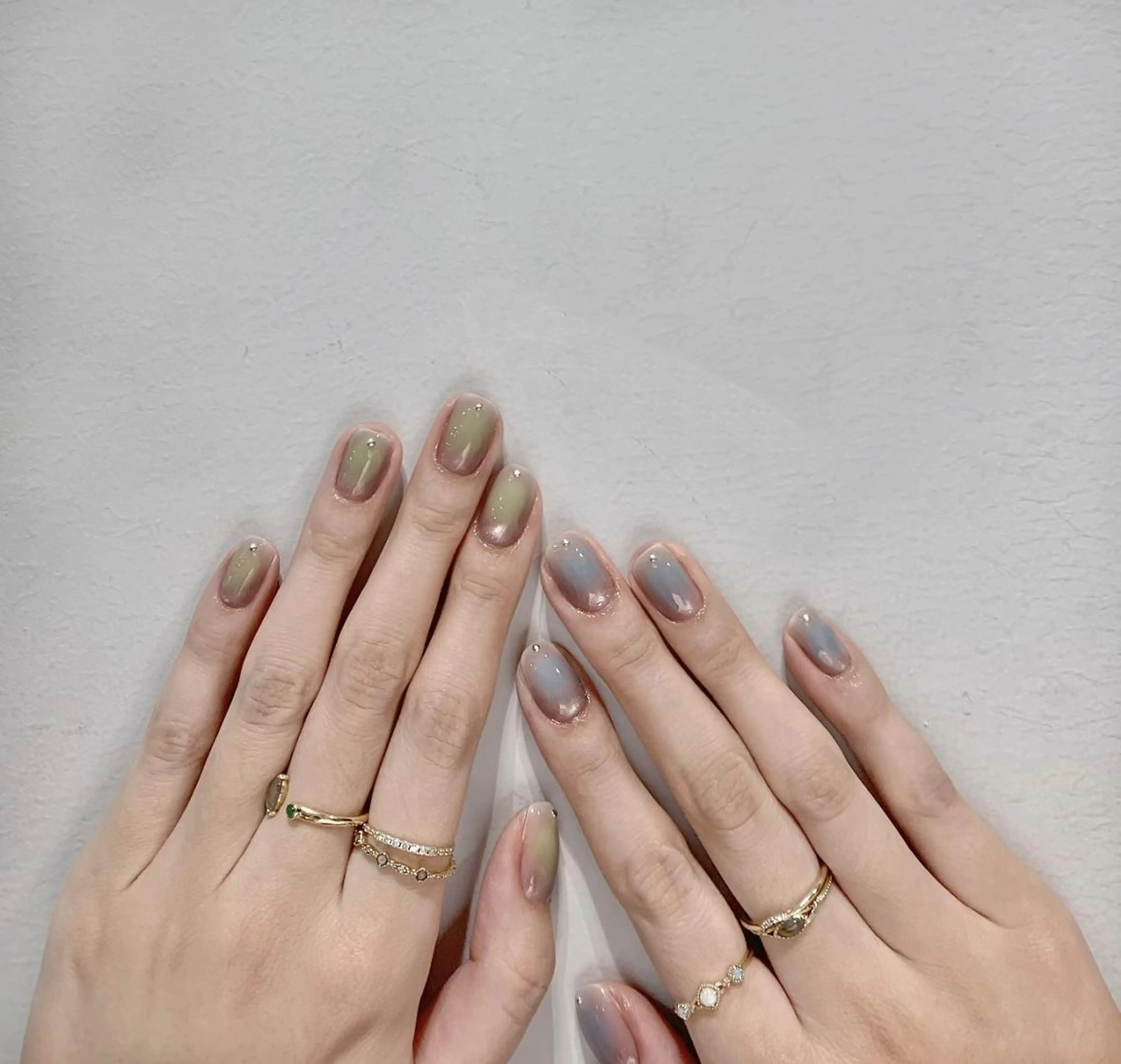 ネイル RAFFINE 月🦋🩵のネイルデザイン