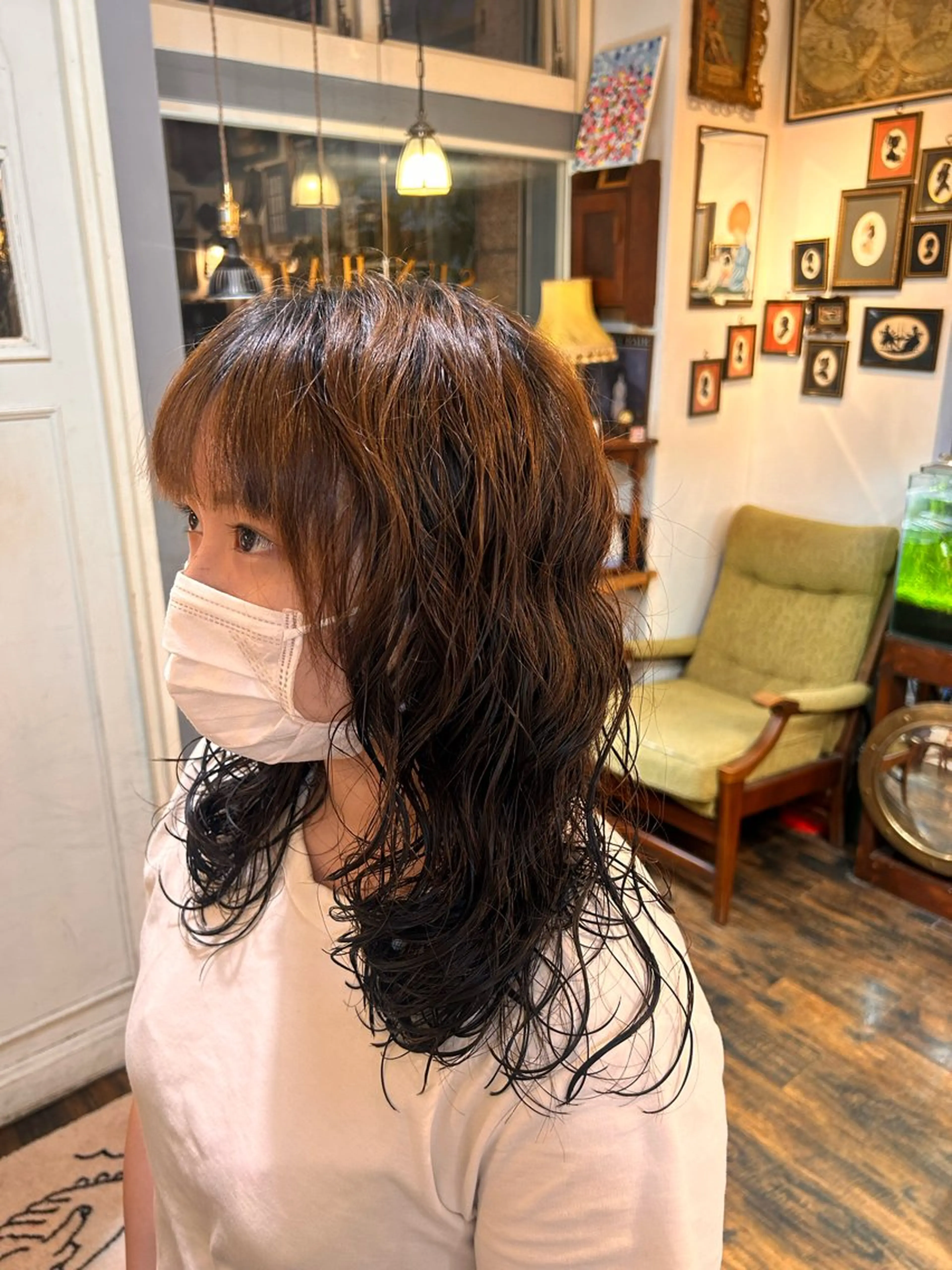 ミディアム パーマ カット パーマ トリートメント 清水千優/パーマ/透 明感カラー/メンズのヘアスタイル