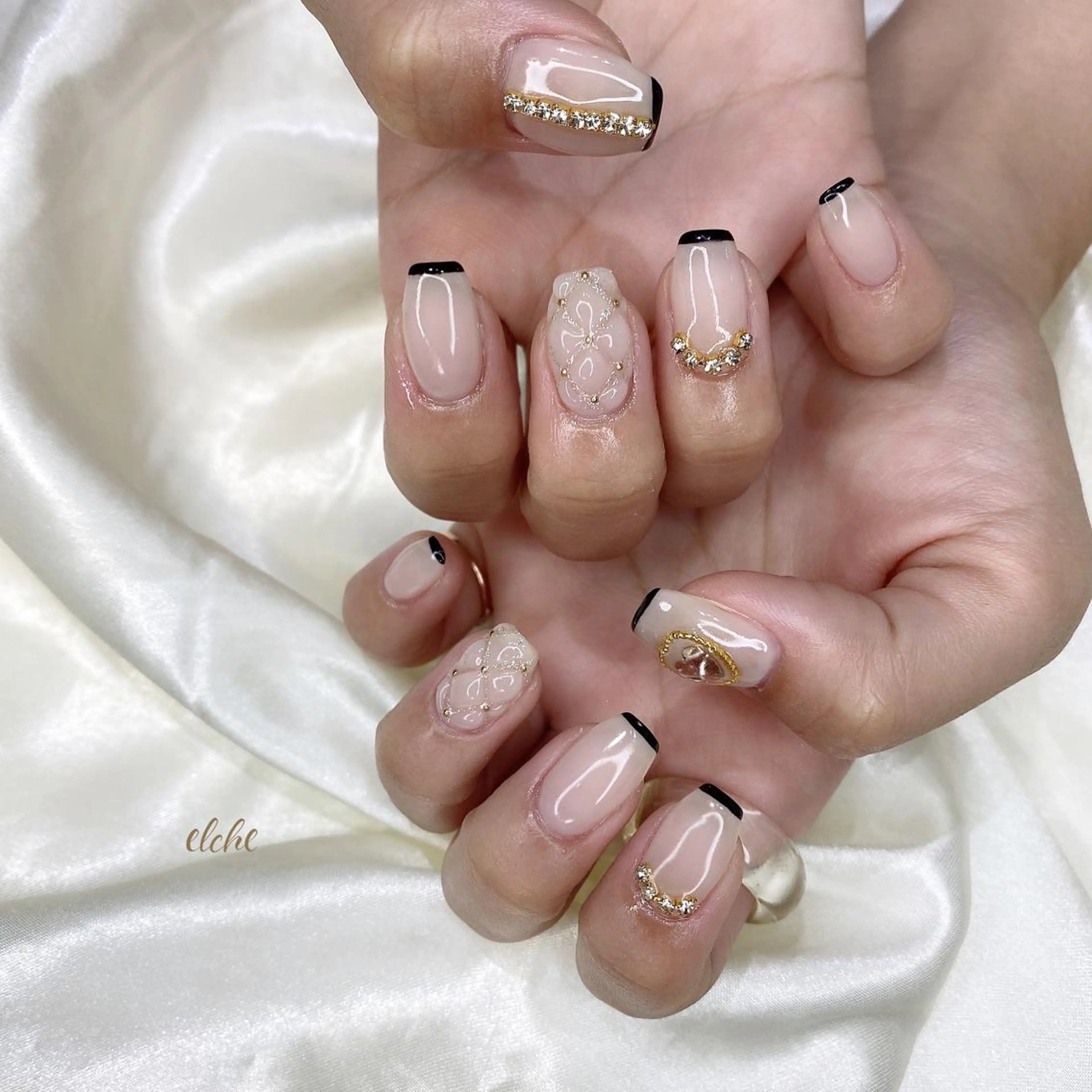 ネイル ハンドネイル 西岡 杏のネイルデザイン