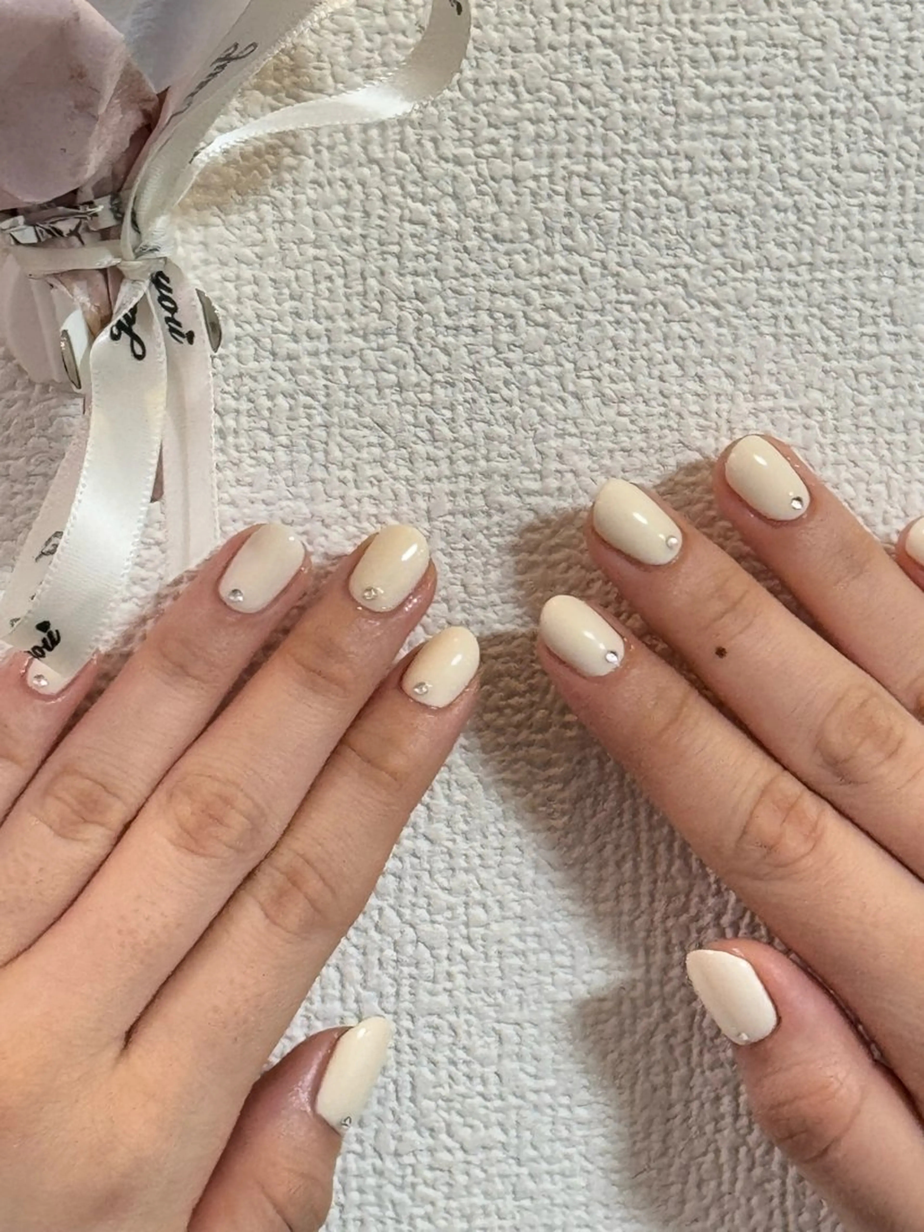 ネイル フレンチネイル グラデーション キラキラネイル 韓国ネイル マグネットネイル ハンドネイル 🎀🎀YooLi Nail Salonのネイルデザイン