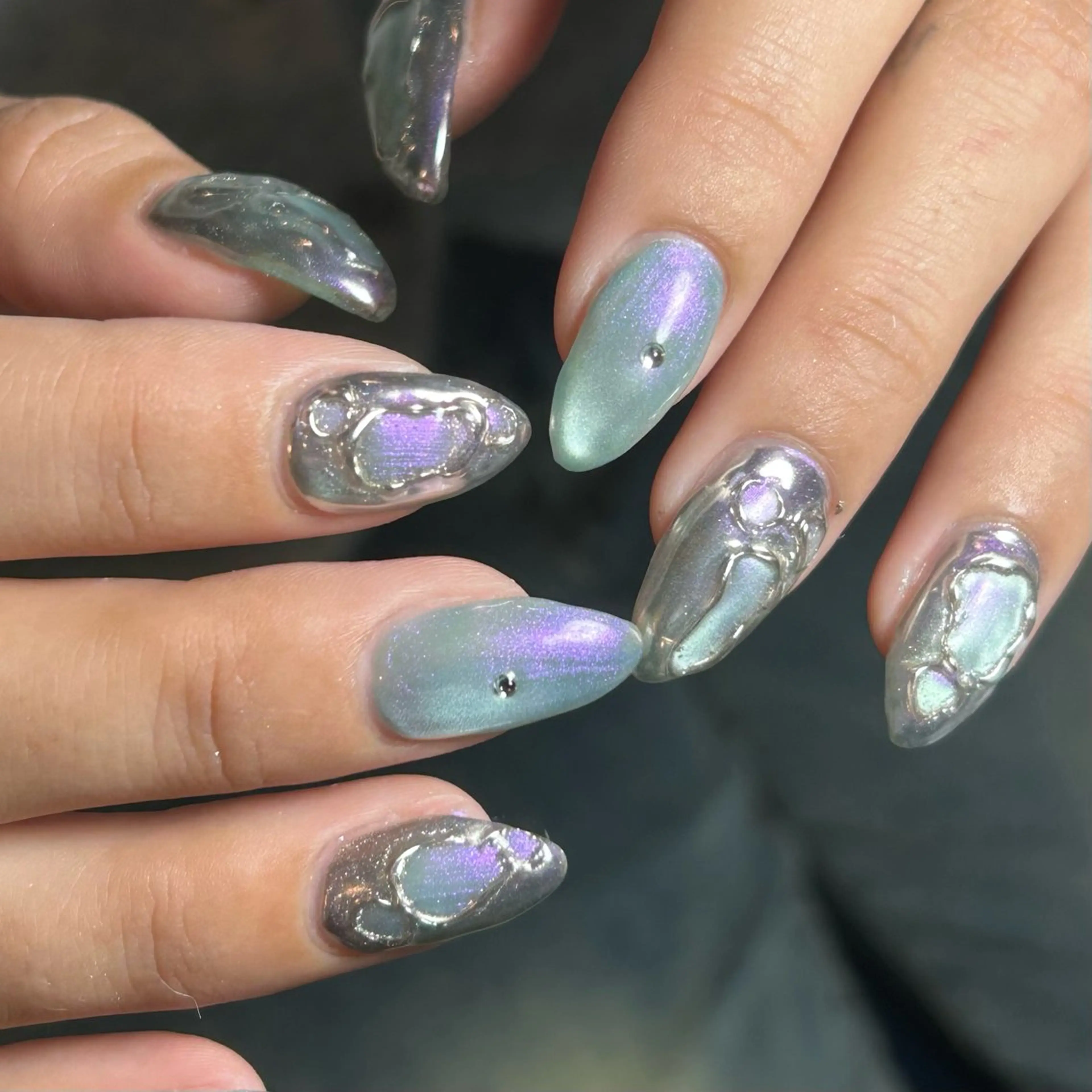 ネイル 韓国ネイル マグネットネイル ミラーネイル シルバー nail salon ideal所属・ideal wakanaのネイルデザイン