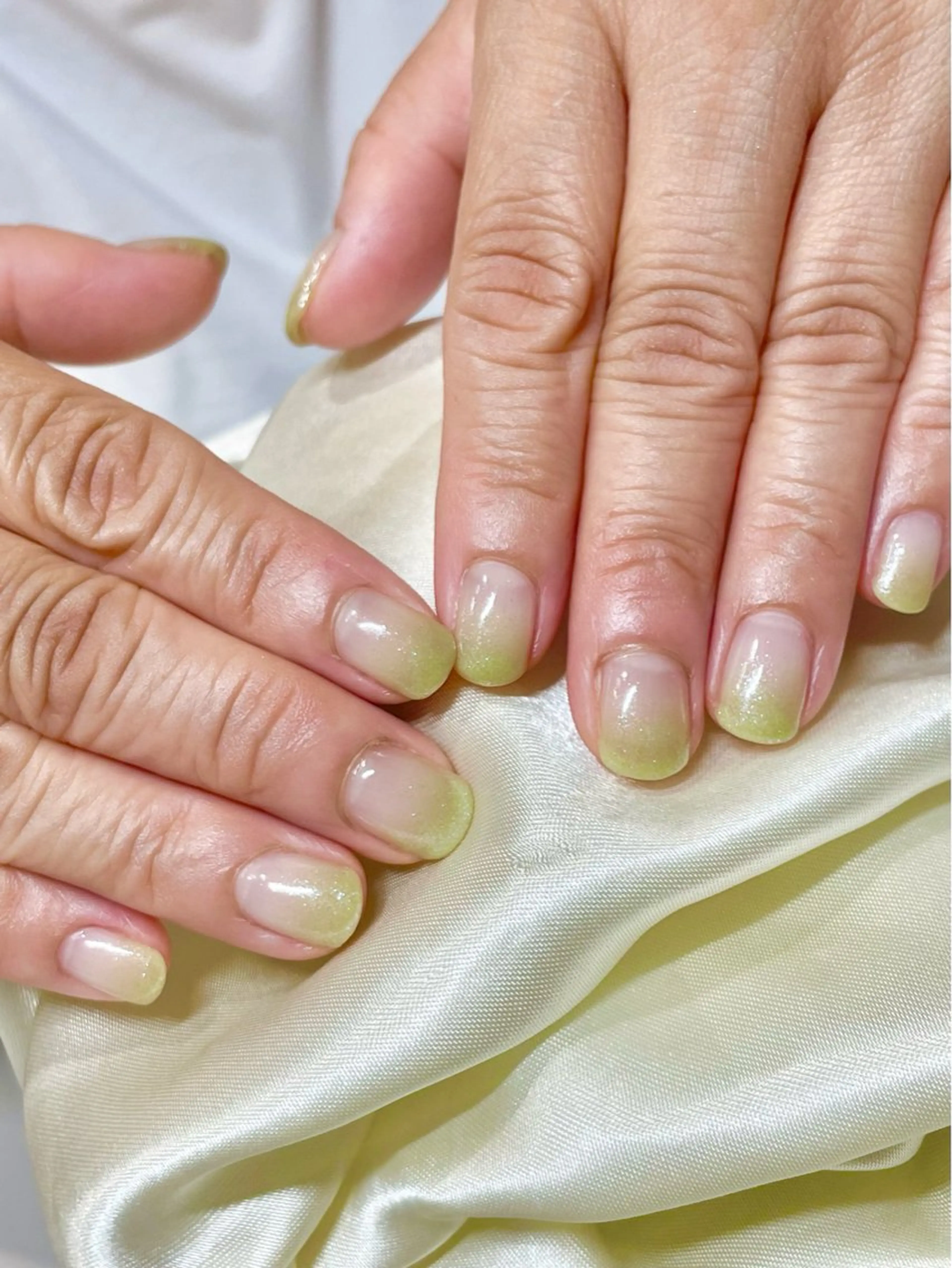 ネイル グラデーション ラメ(グリッター) ラメグラデーション Nail Salon Y.のネイルデザイン