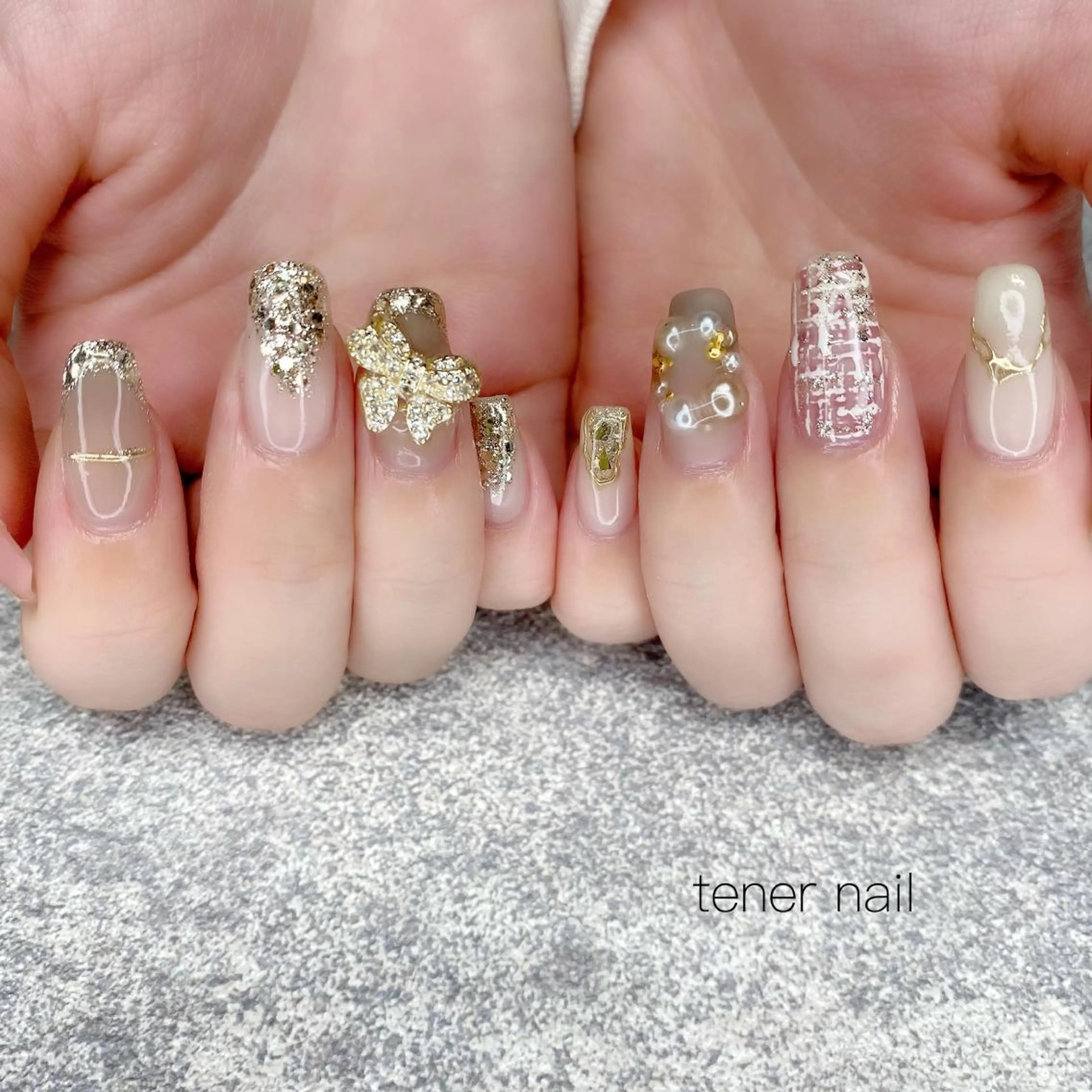 ネイル キラキラネイル ワンホンネイル tener  nail  テネルネイル所属・テネルネイル tener nailのネイルデザイン