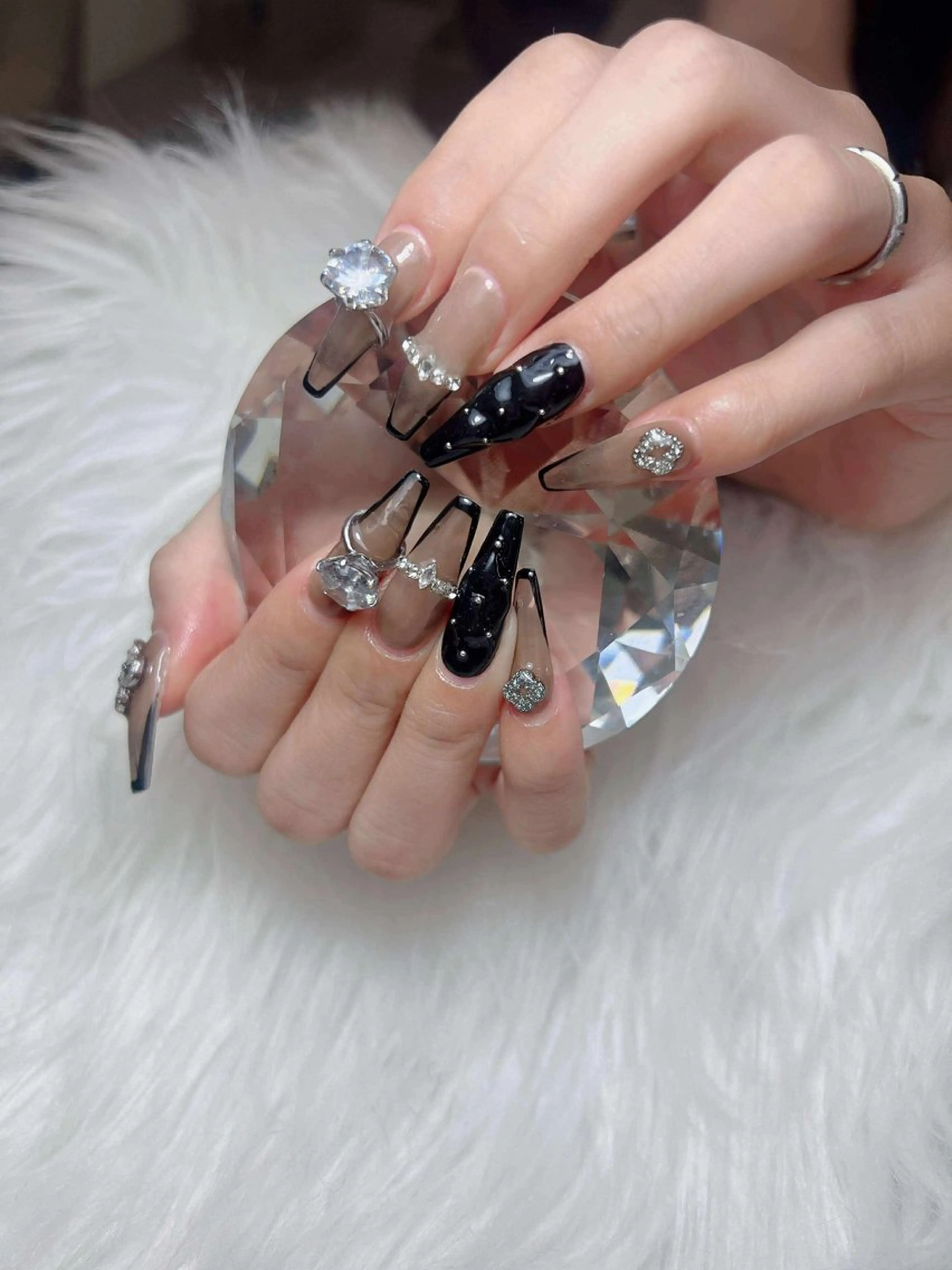 ネイル アニマル柄 オーロラネイル チークネイル 長さ出し フットネイル ハンドネイル Lumi Nail 新大久保3‘のネイルデザイン