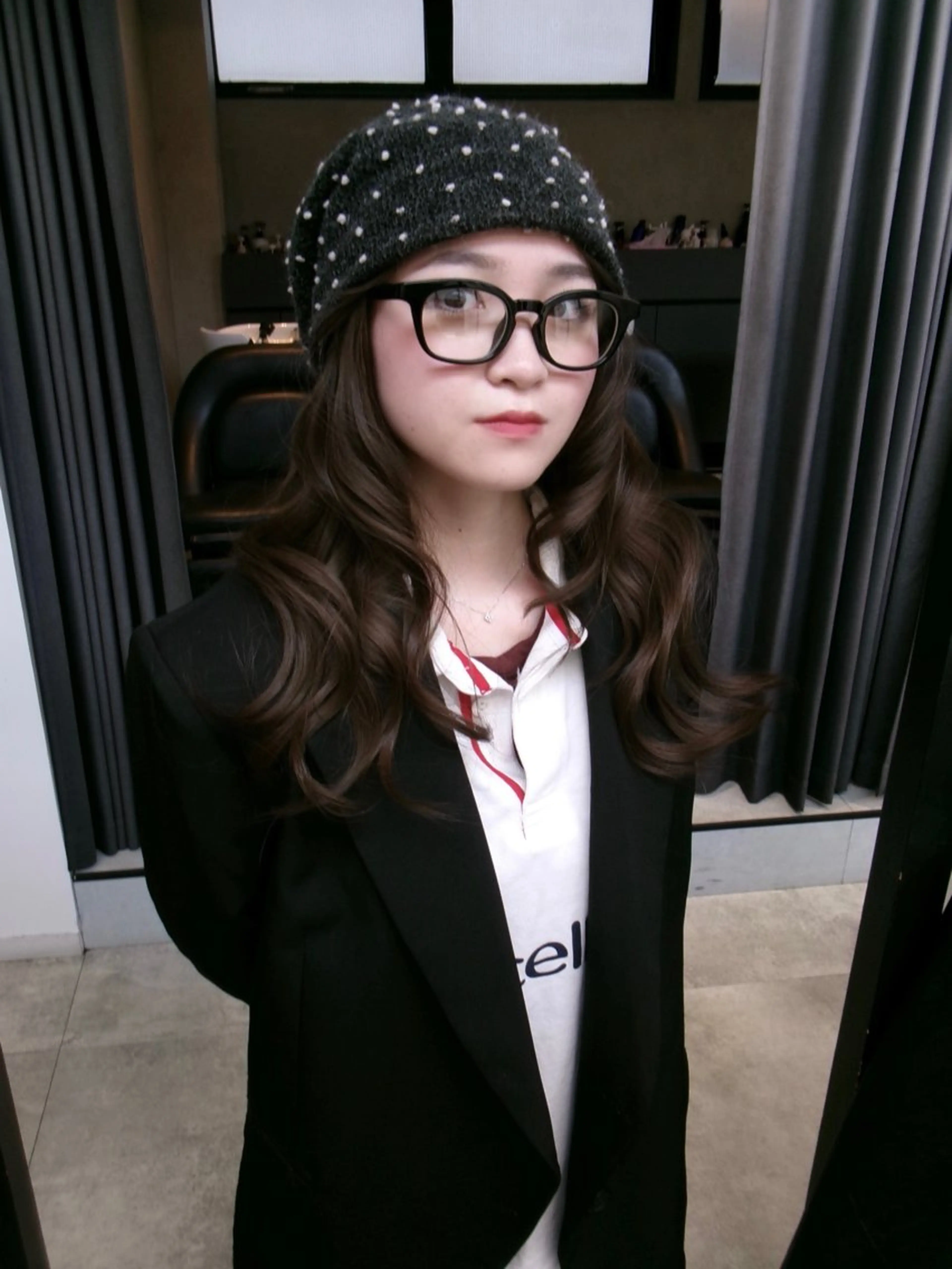 セミロング カラー カット ヘアカラー トリートメント MIMI🌻໋᳝݊ 個性派カラー⑅ ⸝꙳のヘアスタイル