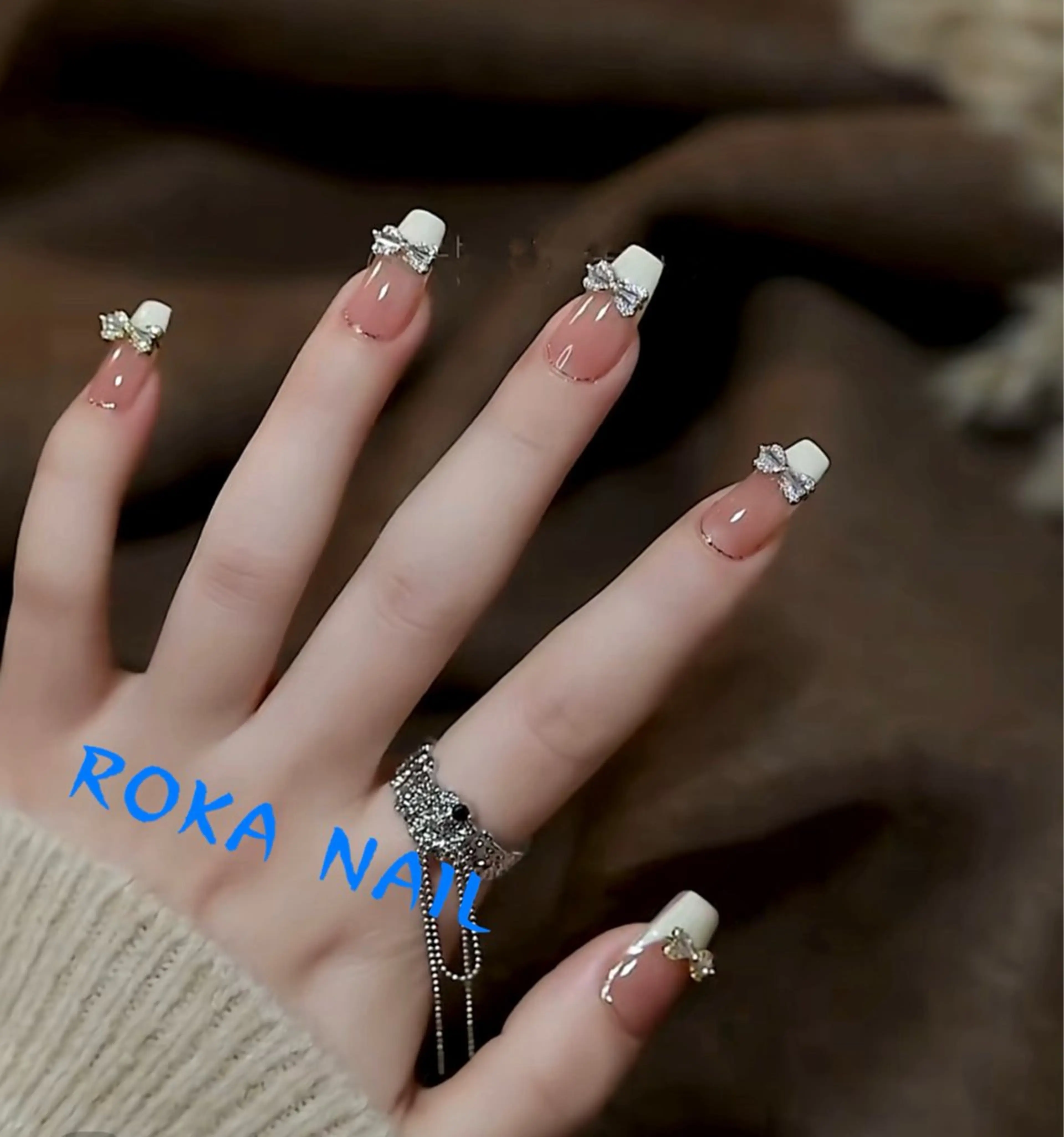 ネイル ハンドネイル 小方 サトミのネイルデザイン