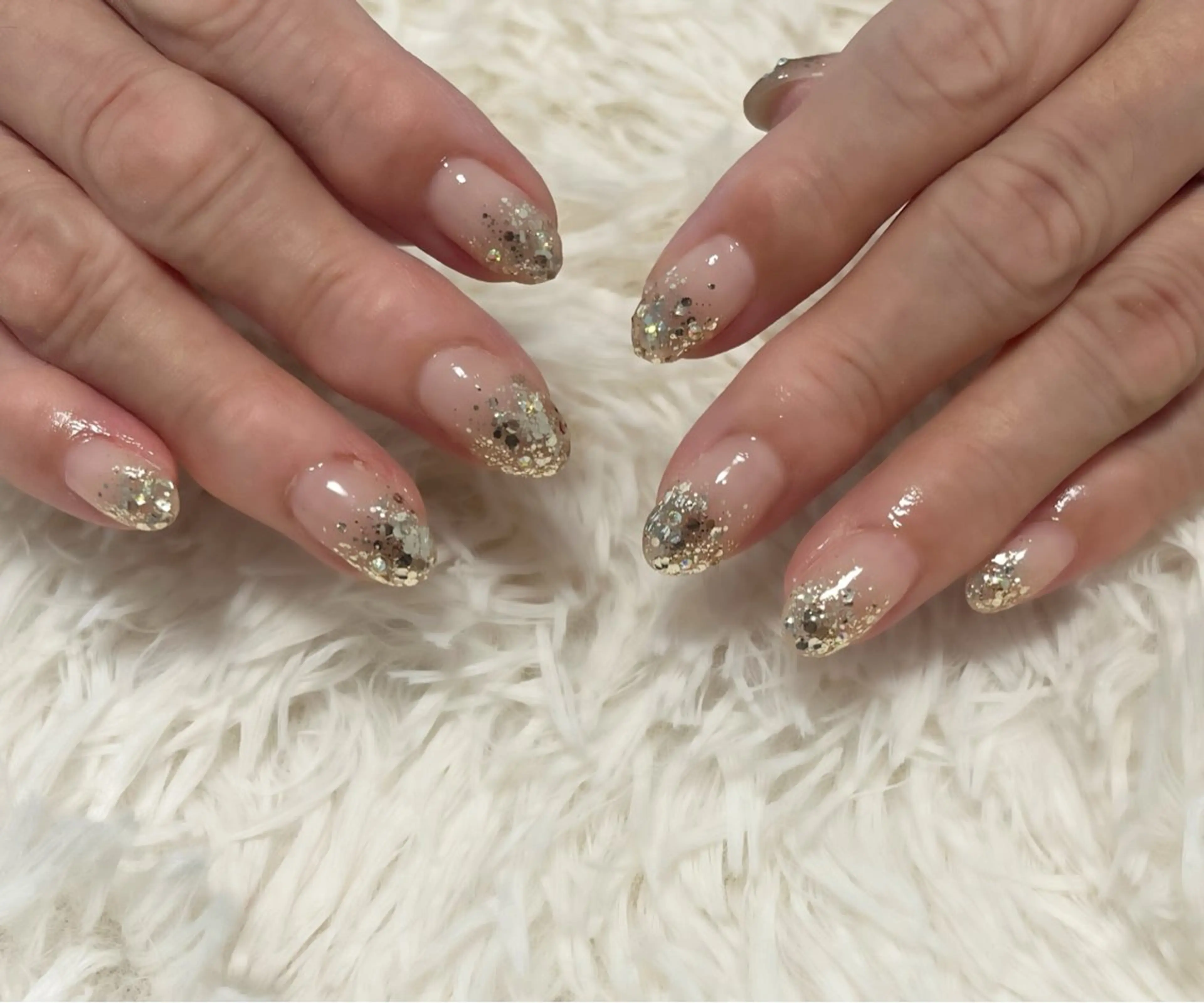 ネイル グラデーション ラメ(グリッター) ラメグラデーション 島田 亜紀のネイルデザイン