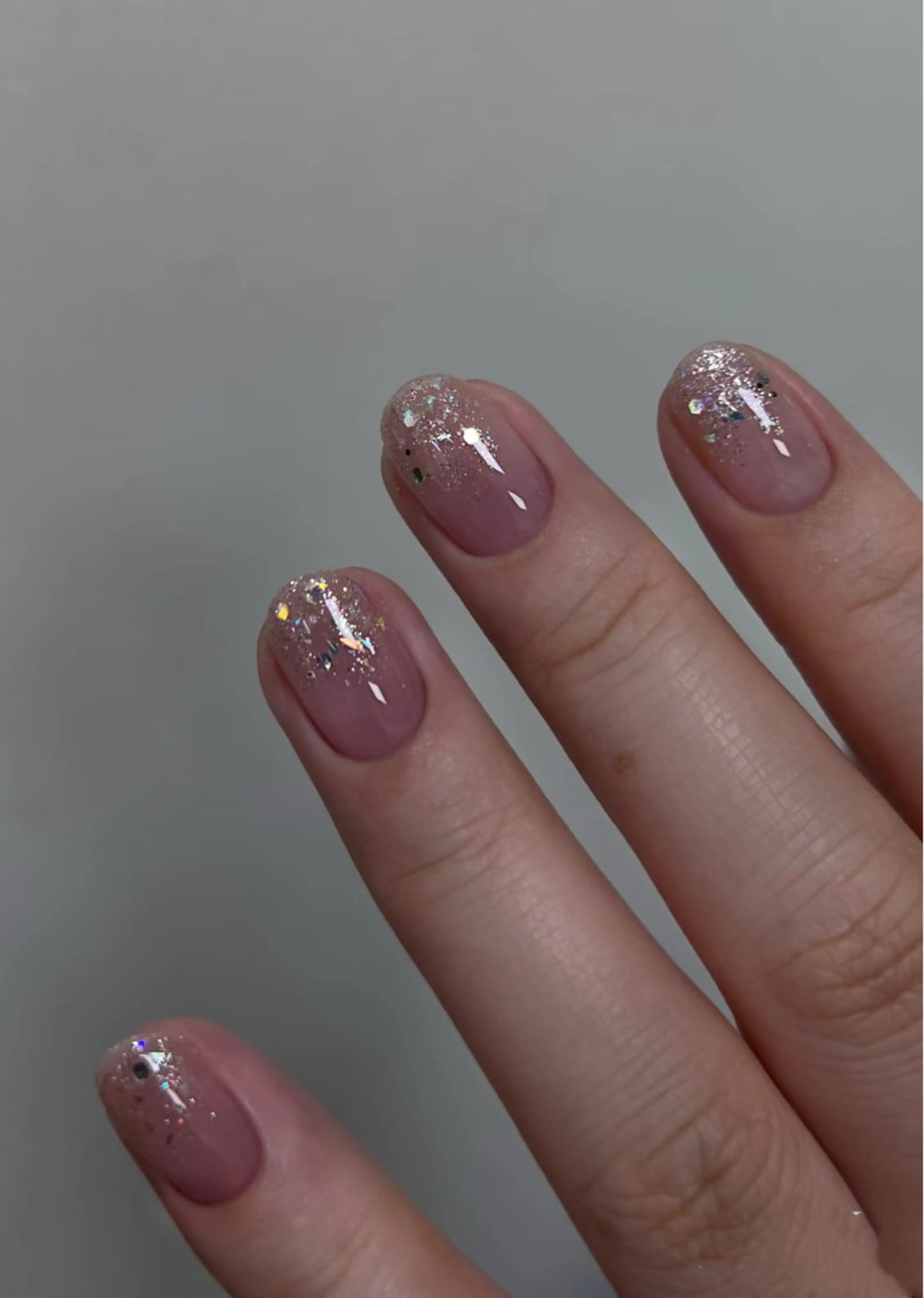 ネイル グラデーション ラメ(グリッター) ラメグラデーション Merci Nail Salon所属・Merci ネイルサロンのネイルデザイン
