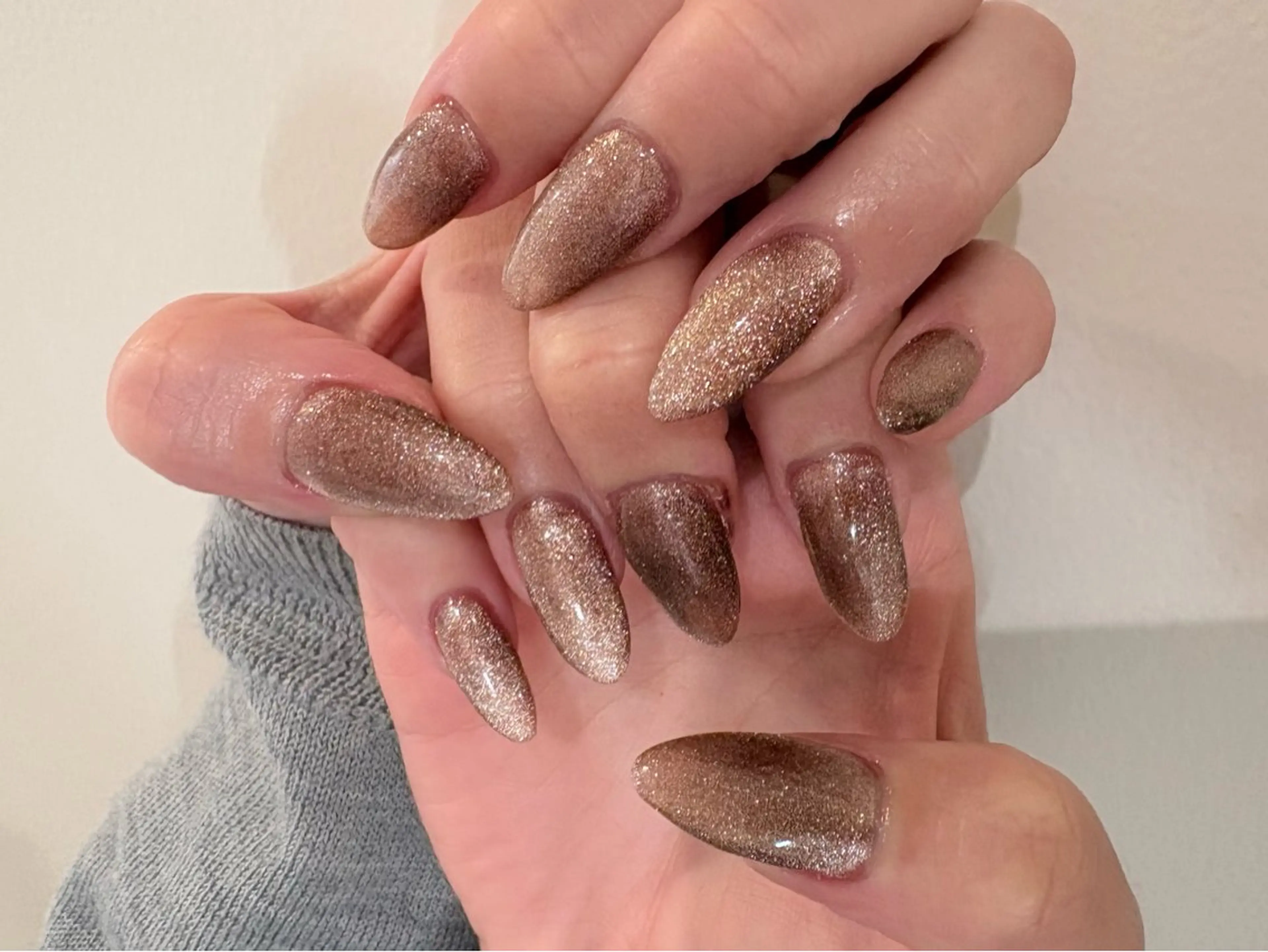 ネイル ブラウン マグネットネイル ハンドネイル Plus Ehiku /Ayakaのネイルデザイン