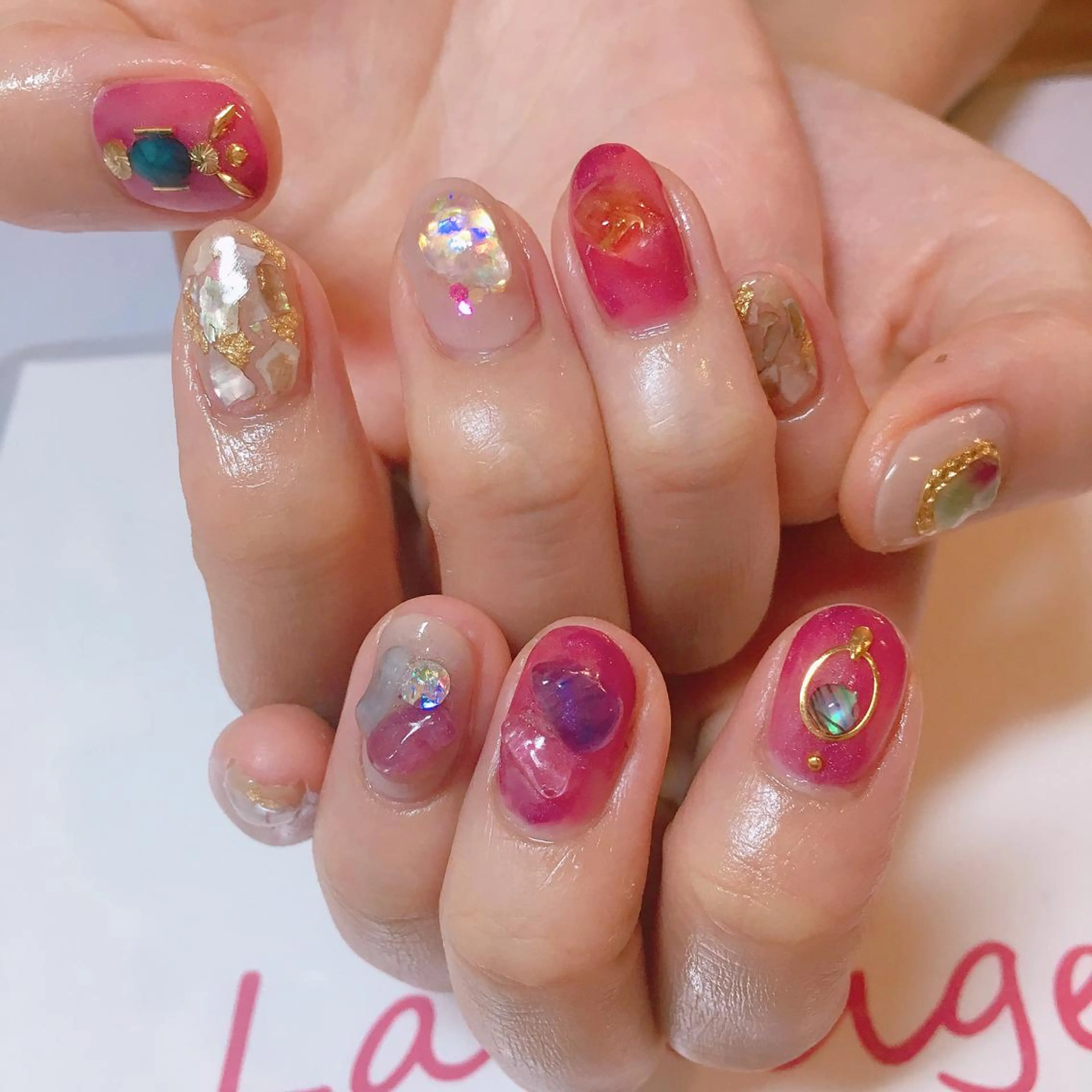 ネイル La neige* yuki 🥯🍑のネイルデザイン