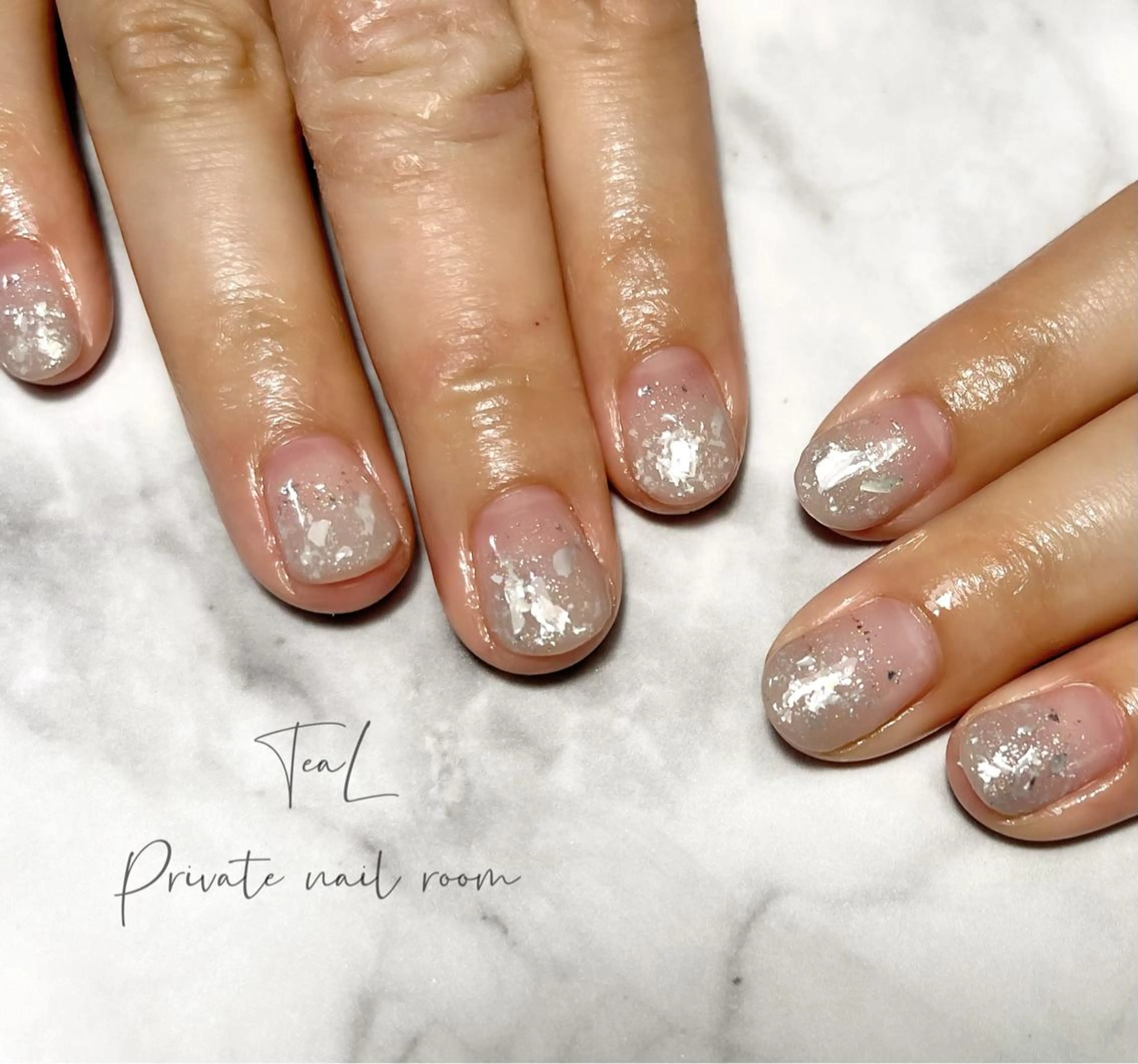 ネイル グラデーション シンプルネイル ハンドネイル TeaL nailのネイルデザイン