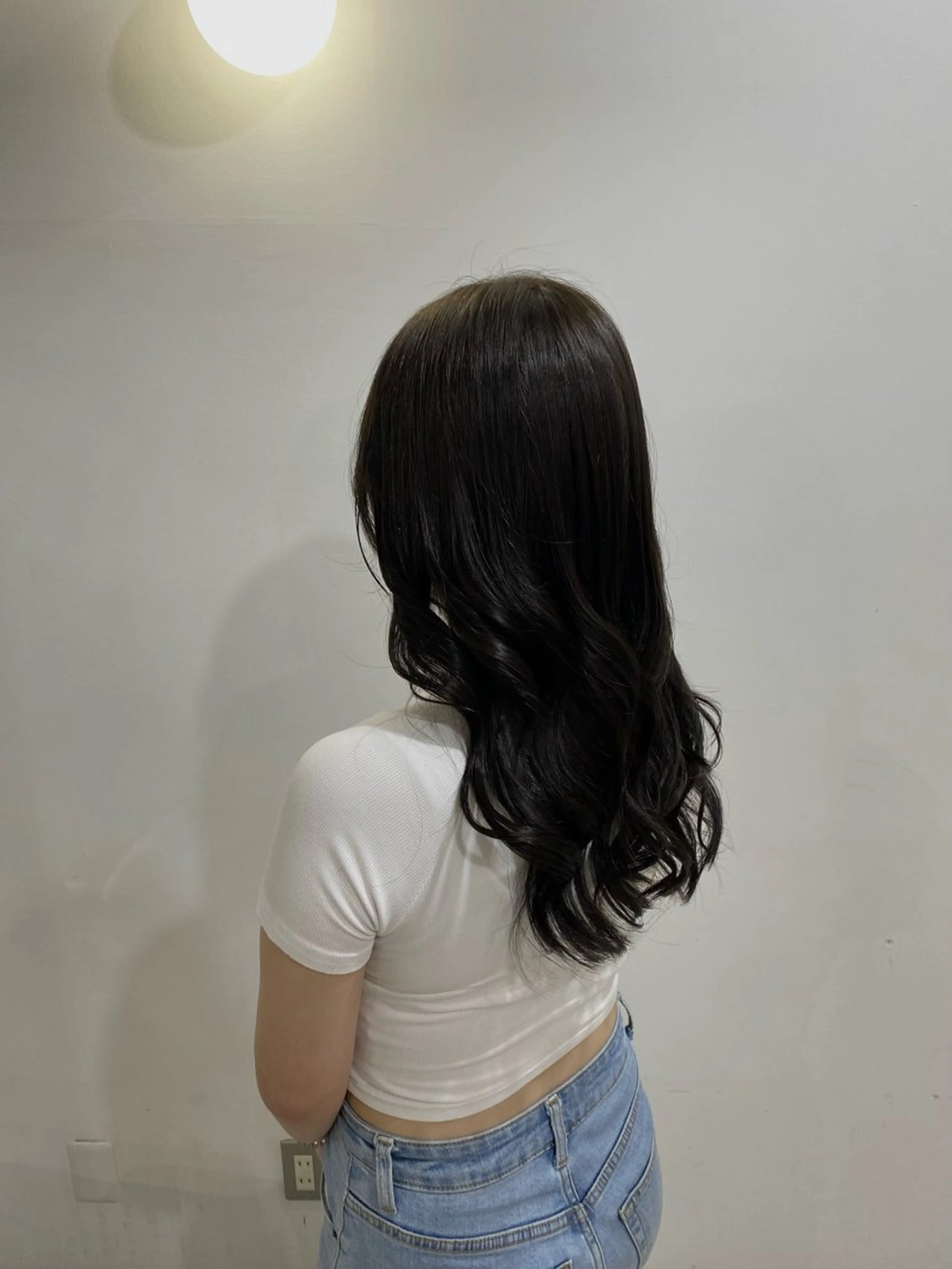 カラー 透明感カラー ダークグレー ダークグレージュ グレージュ ハナダ メイのヘアスタイル