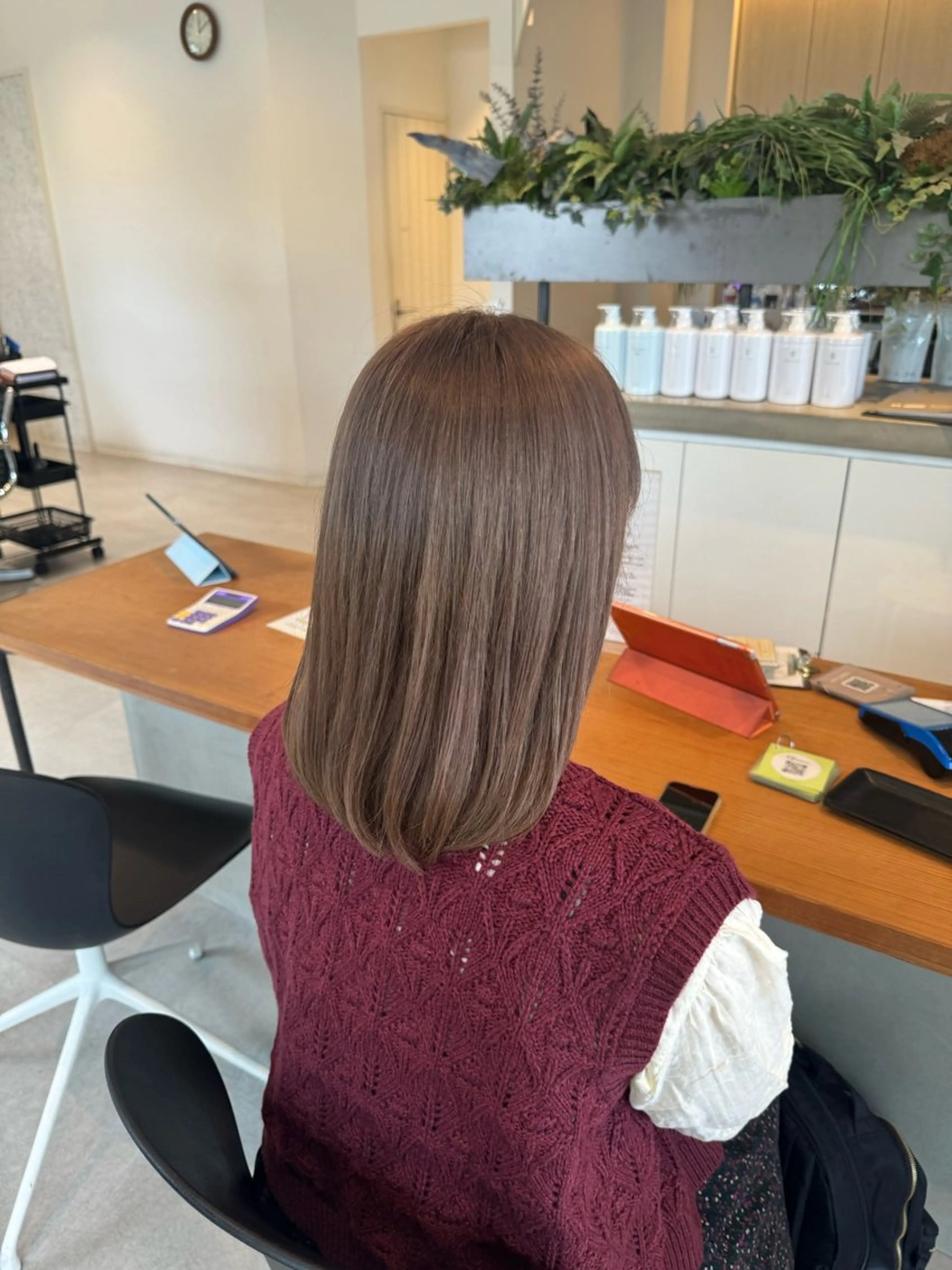 ミディアム カラー ブリーチ ダブルカラー ブリーチなしカラー hair S.coeur emu所属・黒木 日那のヘアスタイル