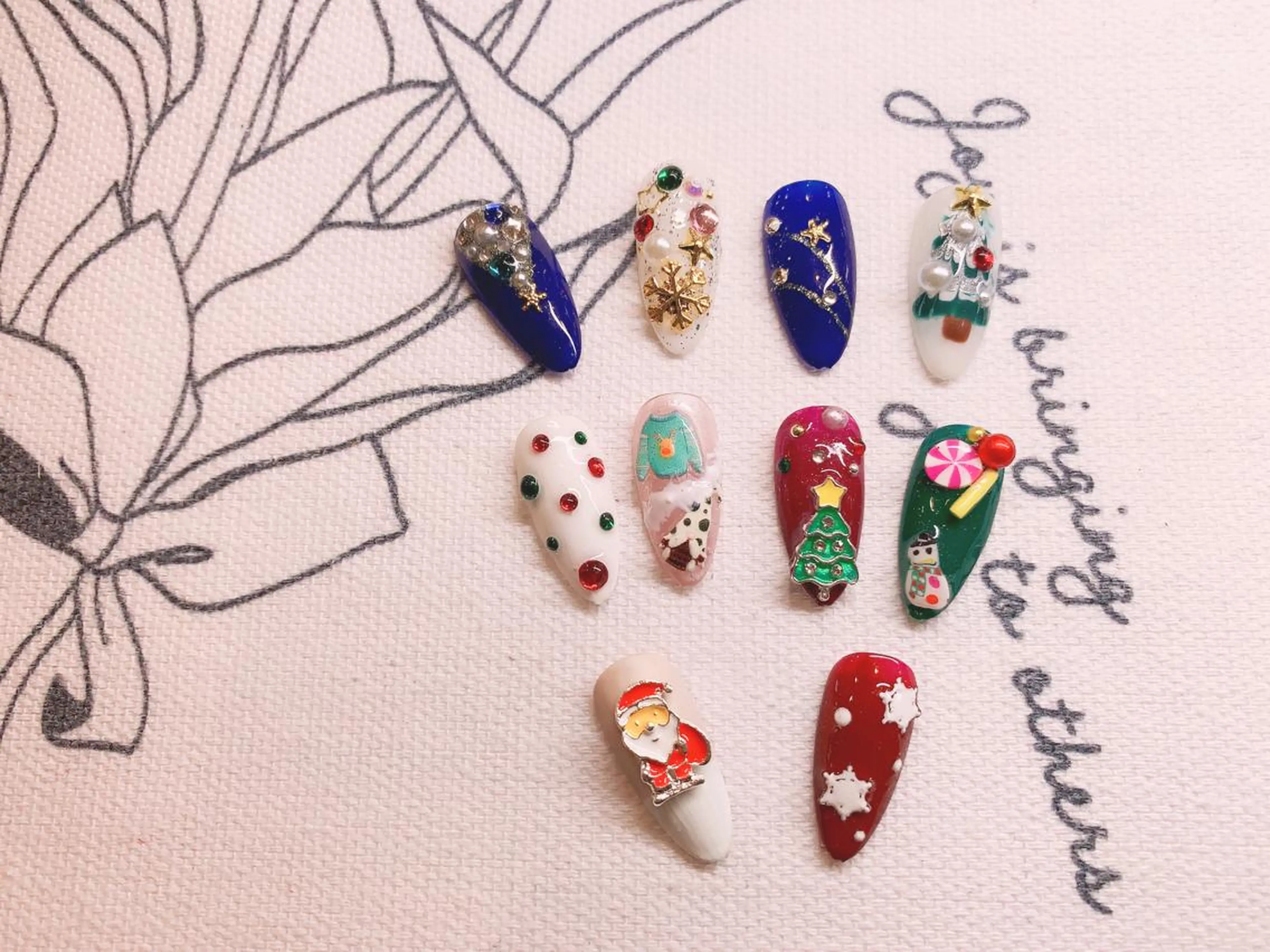 カラー ネイル クリスマス 冬ネイル クリスマス Ui_Amor (パラジェル)のネイルデザイン