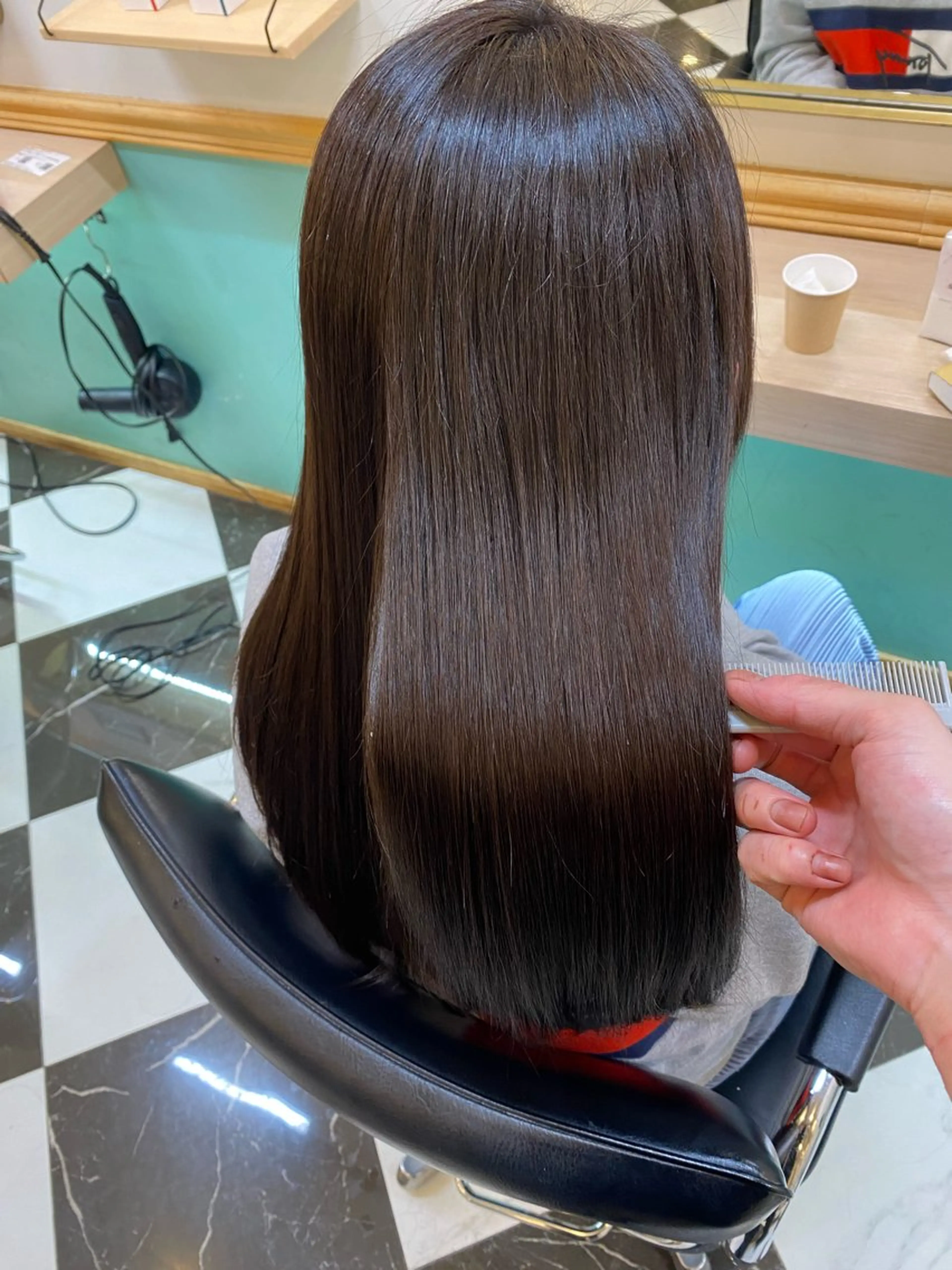 セミロング カラー 似合わせハイトーン 👾はちすのヘアスタイル