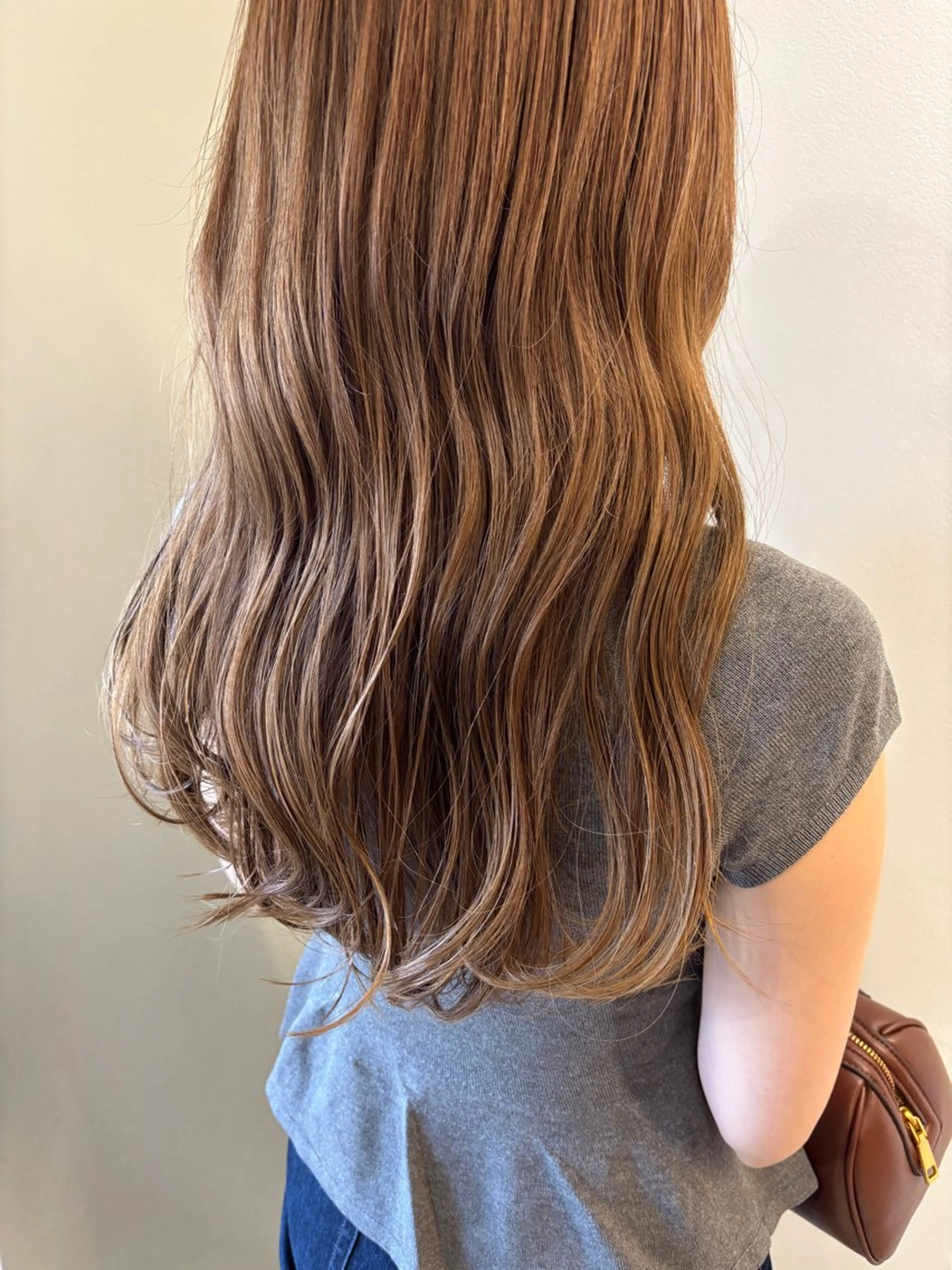 ロング カット ヘアカラー ブリーチカラー🤍 髪質改善🌟のヘアスタイル