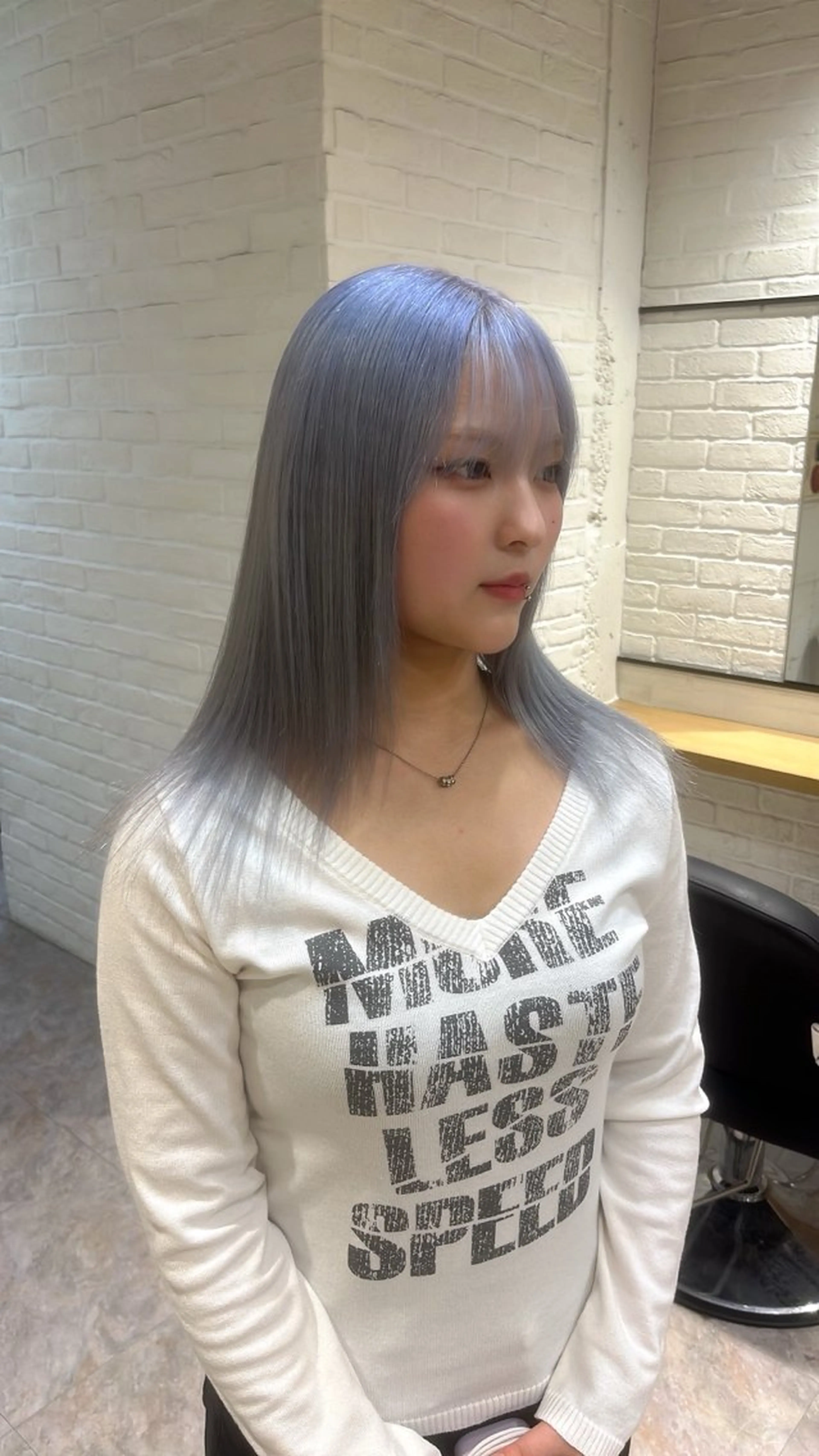 ミディアム カラー ブリーチ 岩切 晴香のヘアスタイル