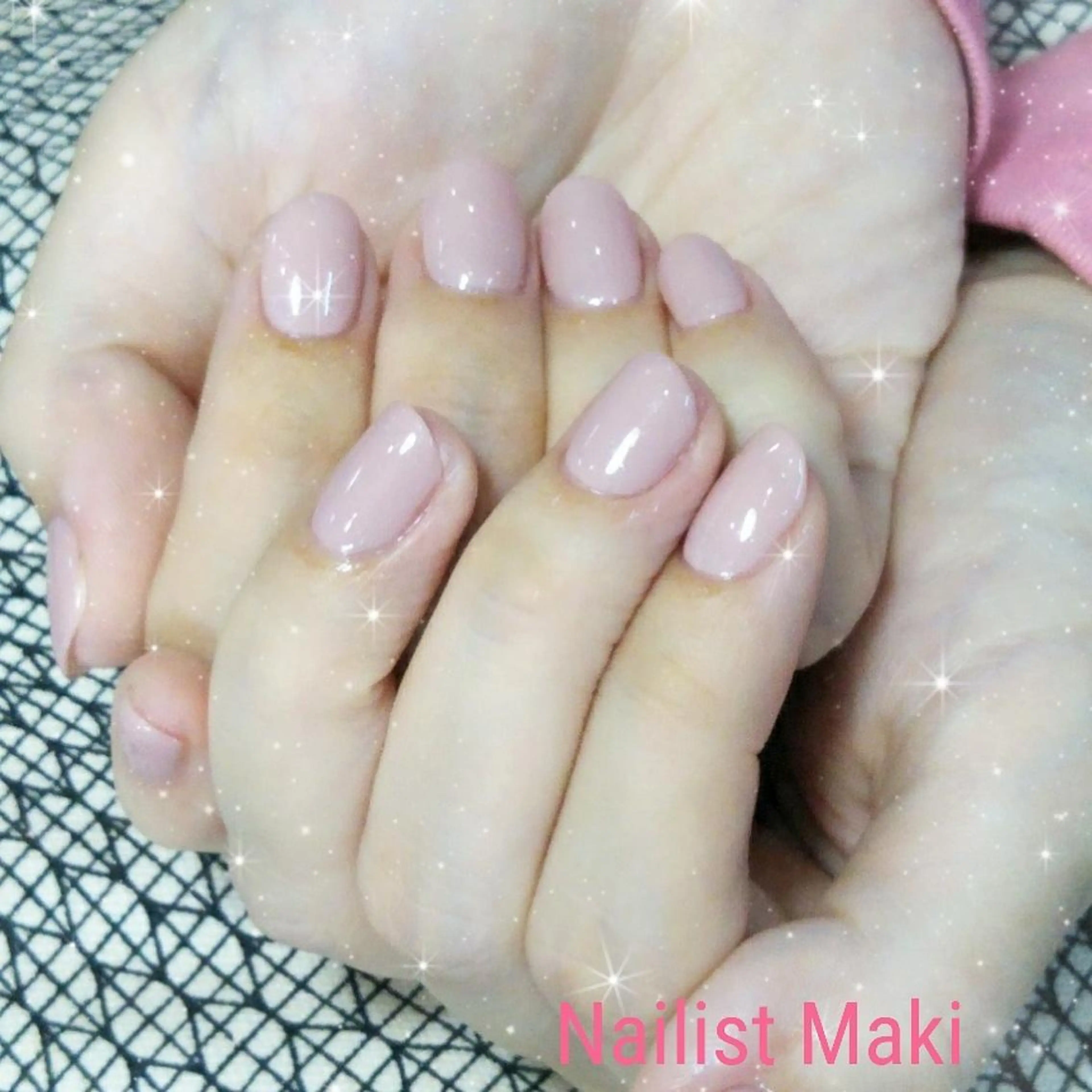 ネイル 小顔・毛穴・たるみ ネイル　似内真樹のエステ・リラクイメージ