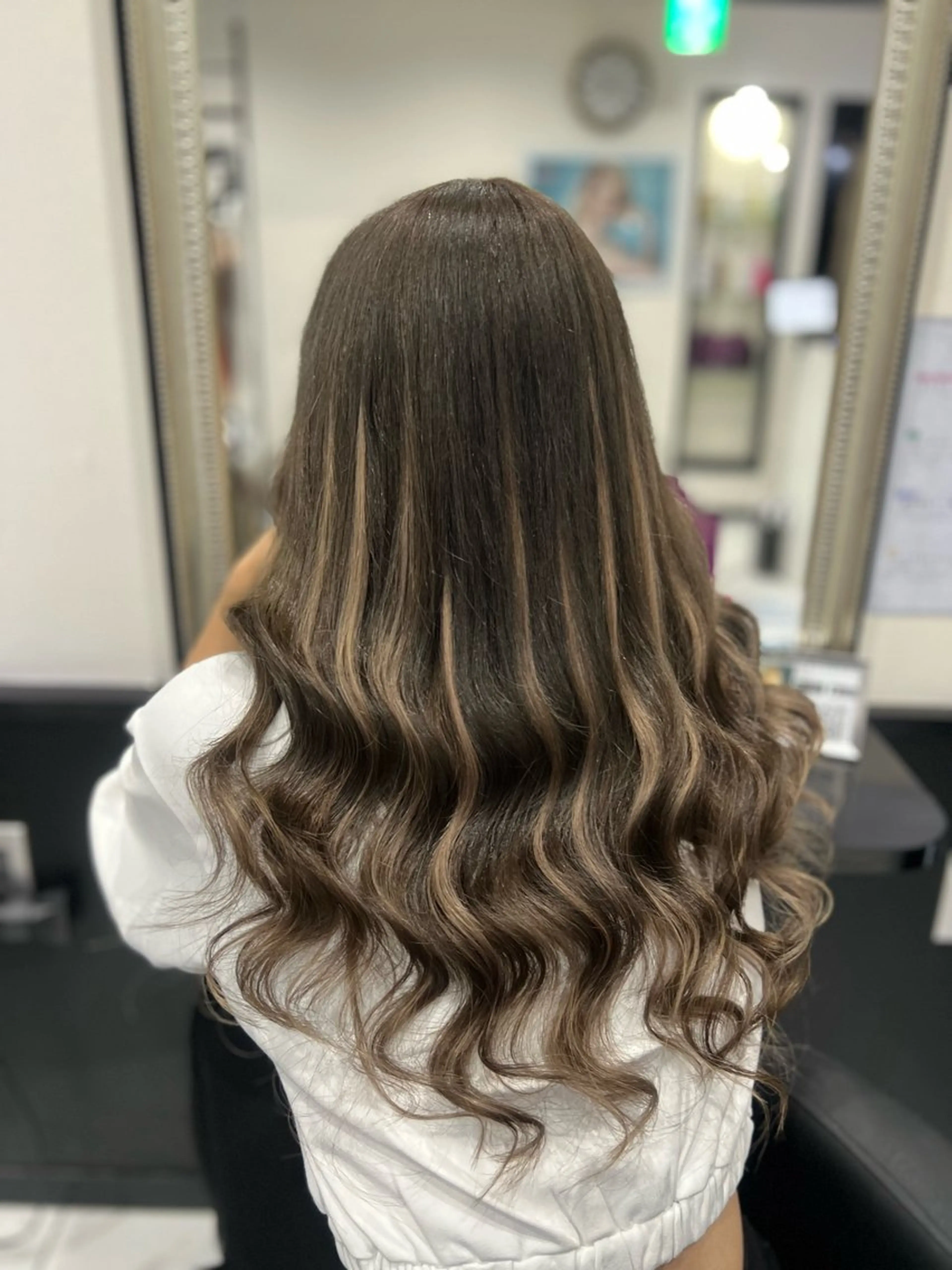 ロング カラー プルエクステ アッシュ アッシュブラウン ブラウンカラー ハイライトカラー ヘアカラー トリートメント エクステ YUDU🍊 germe/ジェルムのヘアスタイル