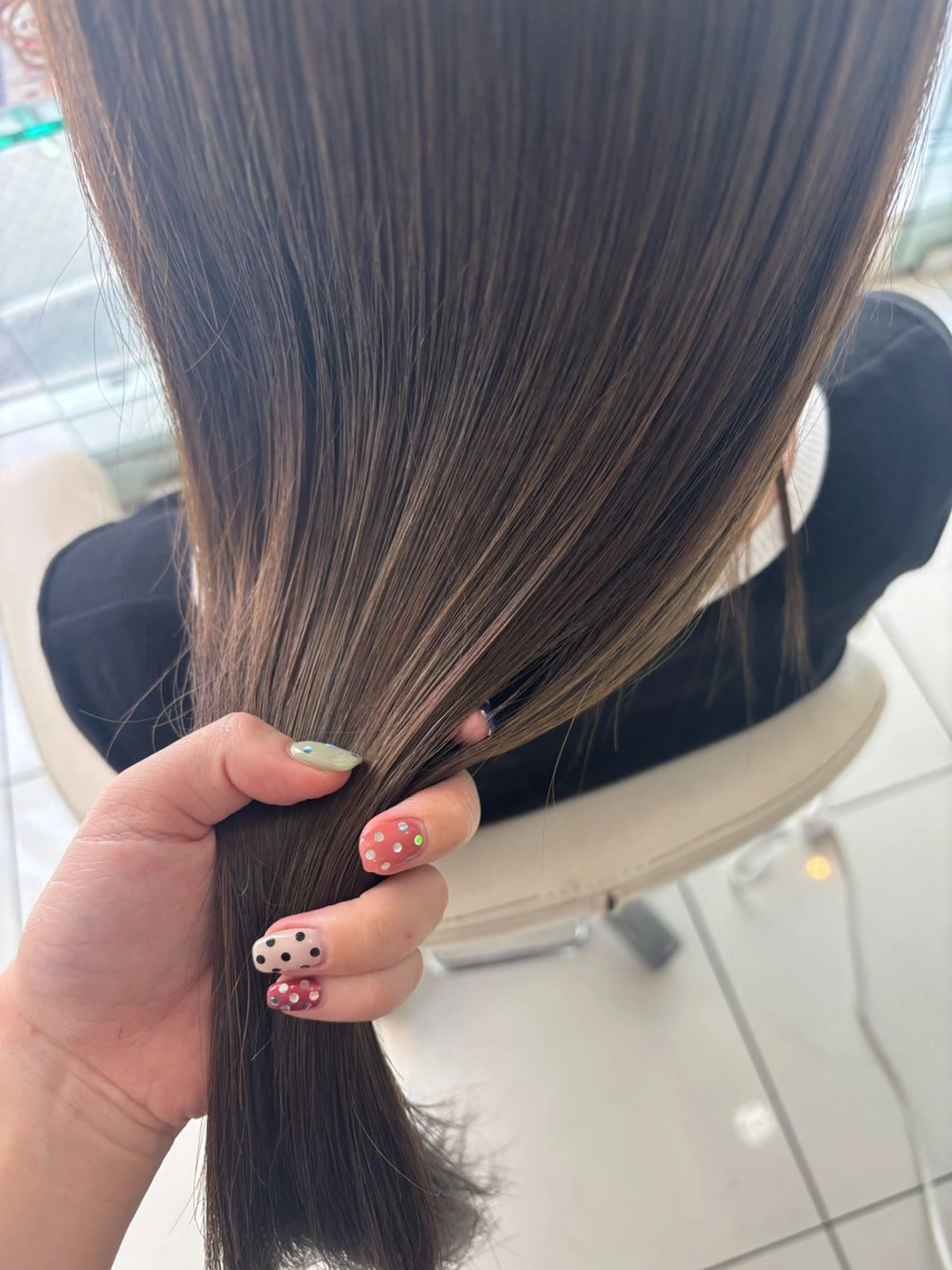 ロング ショートカットモデル 👗SHIZUKAのヘアスタイル