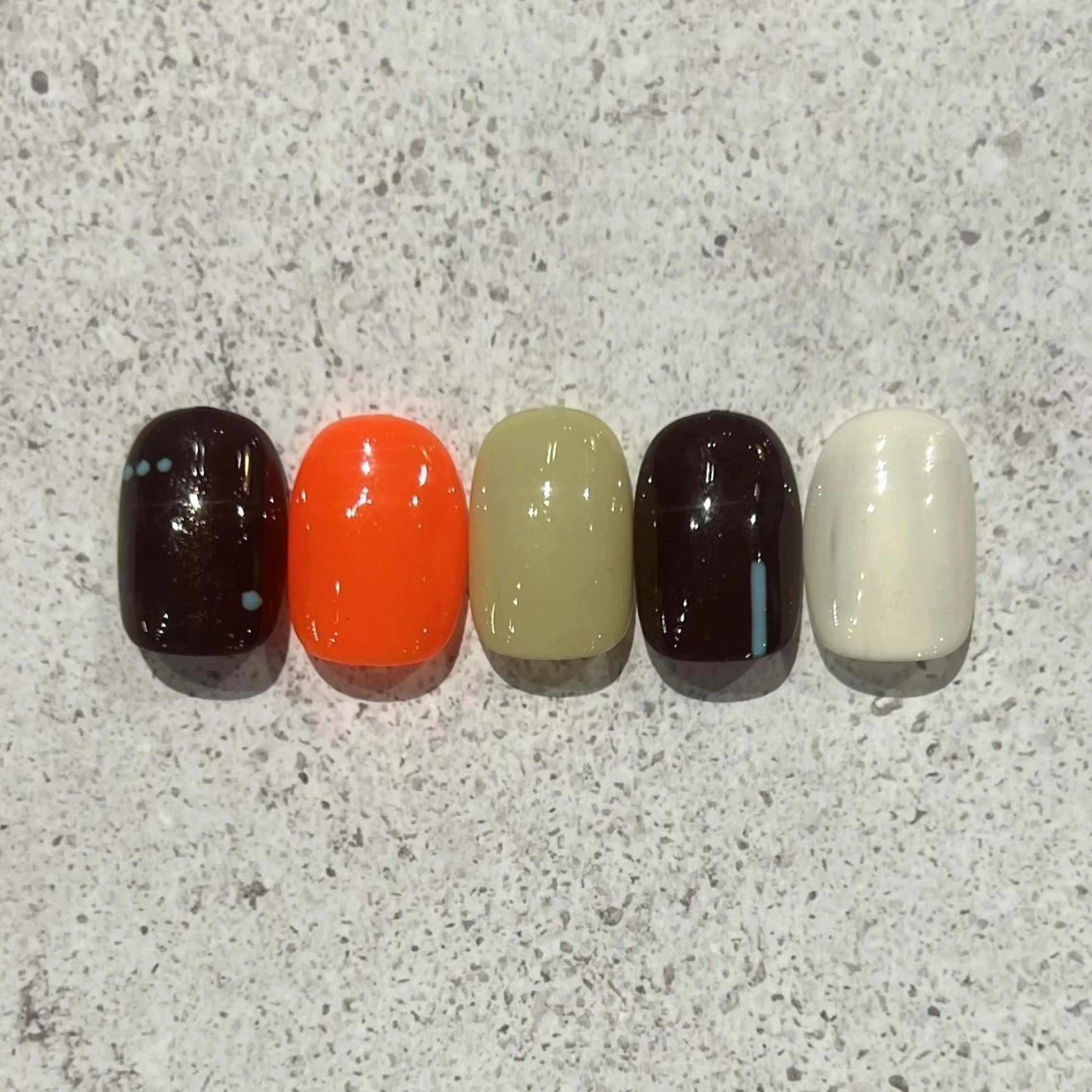 ネイル ハンドネイル favori金山 山添のネイルデザイン