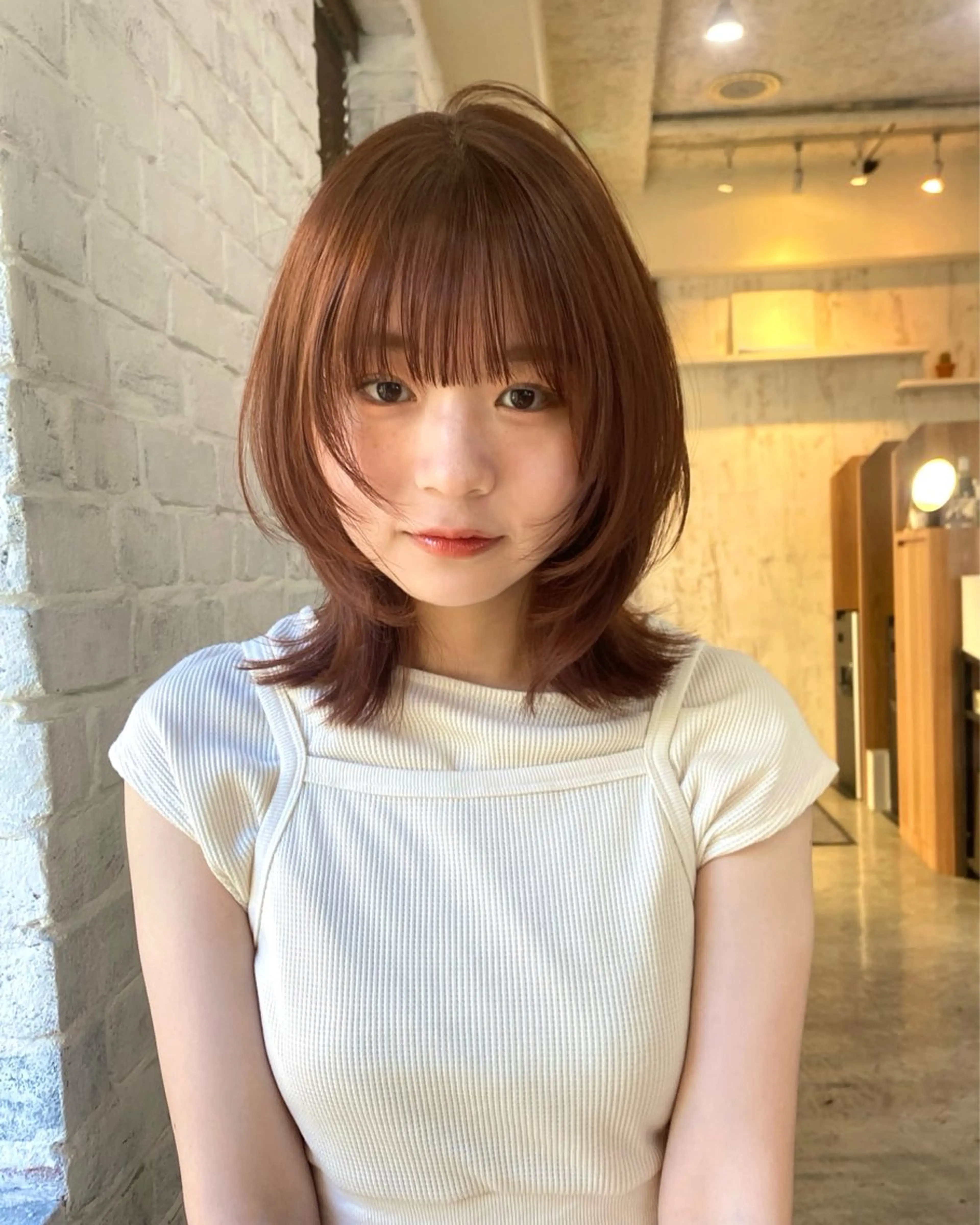 ミディアム カラー レイヤーカット カット ヘアカラー トリートメント shiori/暖色/ レイヤー/似合わせのヘアスタイル