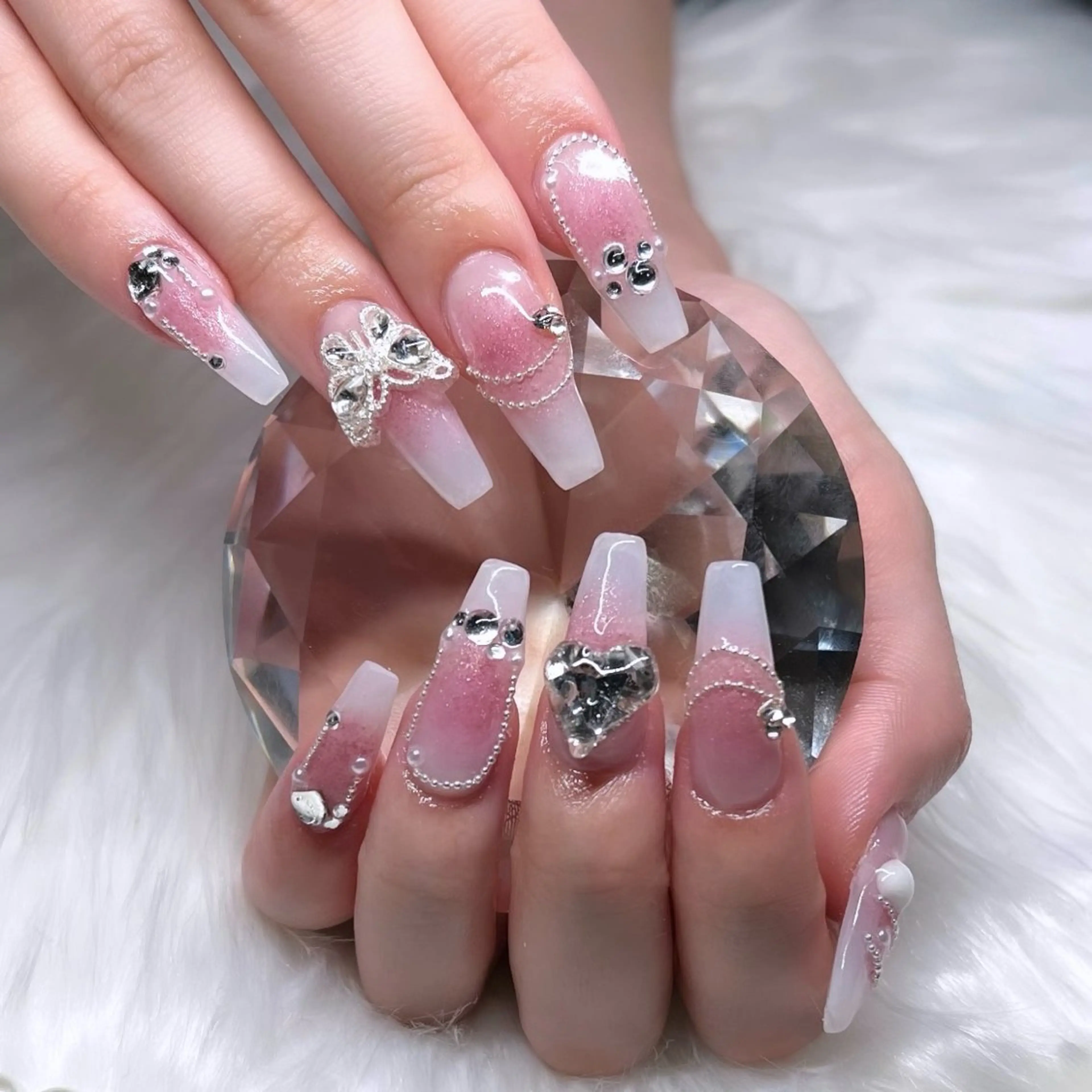 ネイル 持ち込み スカルプネイル ハンドネイル Kobayashi Komugiのネイルデザイン