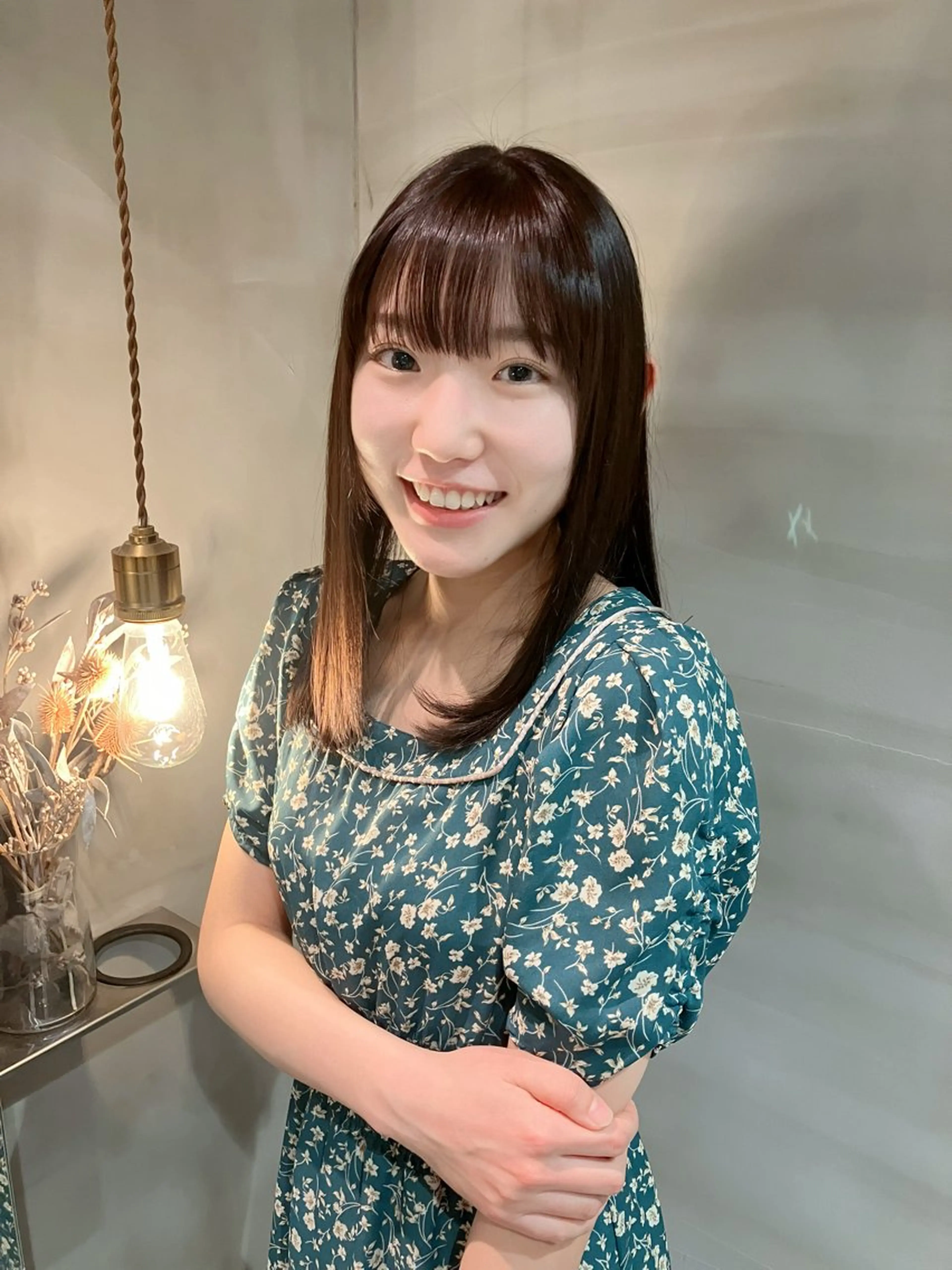 セミロング カラー グレージュ ヘアカラー スズキアキエ/ 髪質改善/艶髪カラーのマツエク・マツパデザイン