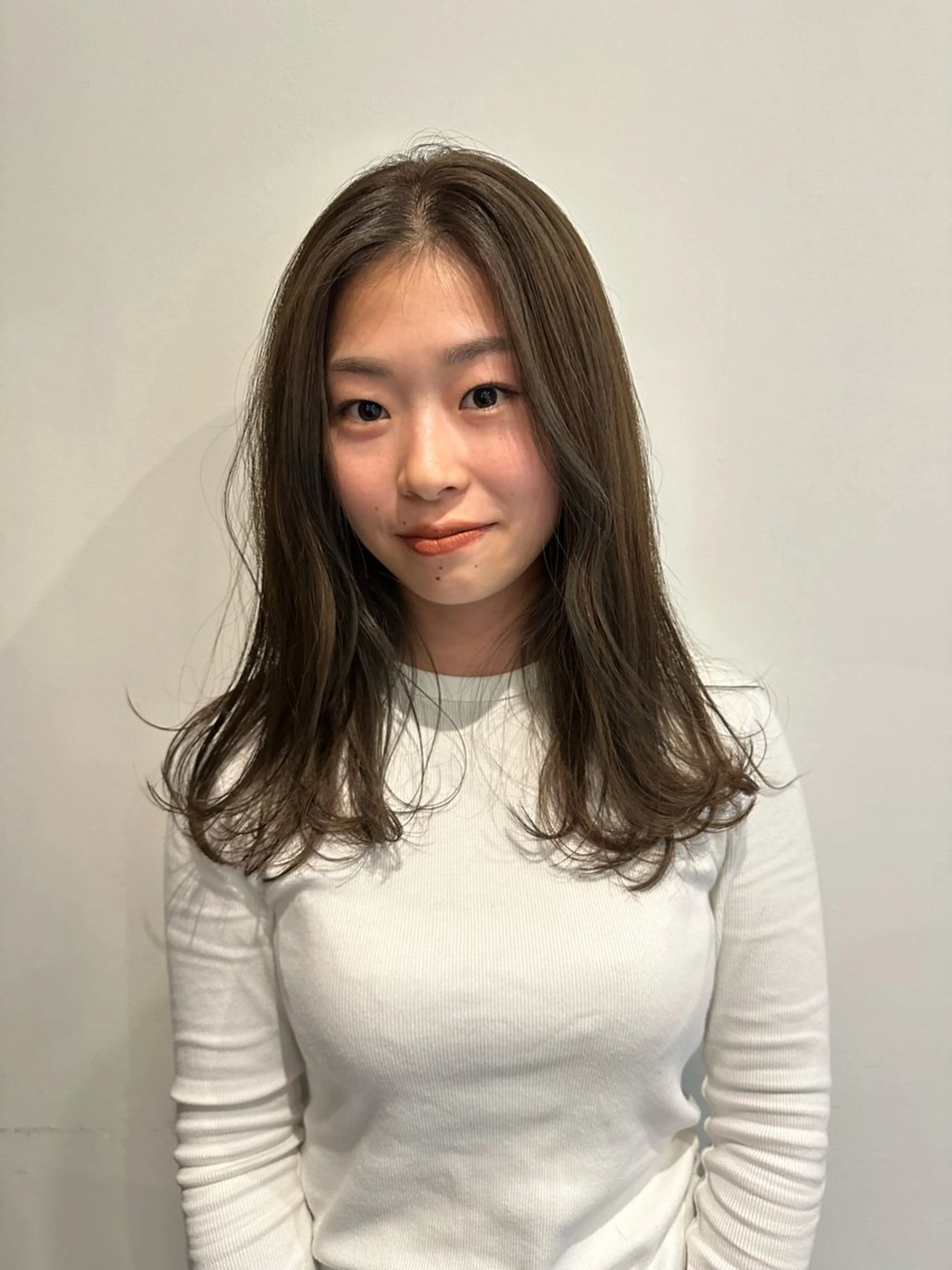 セミロング カラー ベージュカラー オリーブベージュ 大人ショート/鎌倉/ 似合わせ/不動のヘアスタイル