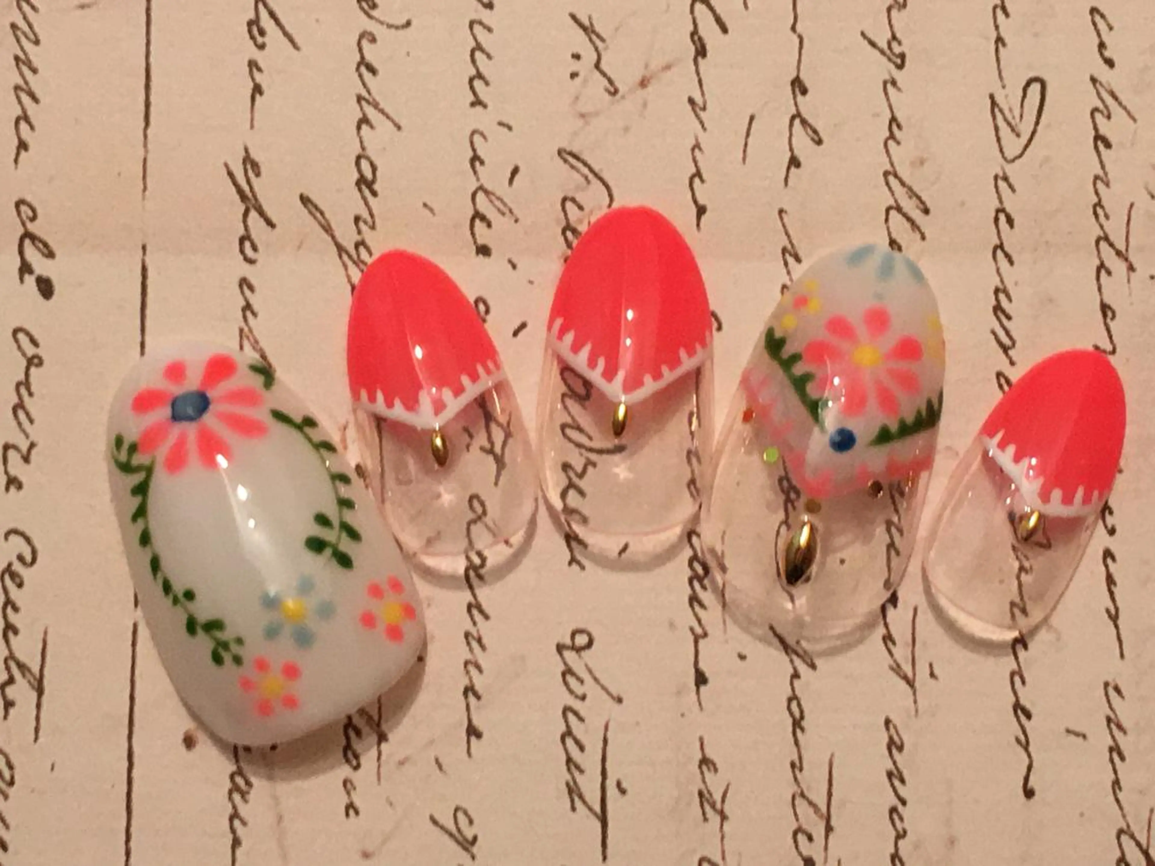 ネイル アートネイル 古川 里美のネイルデザイン