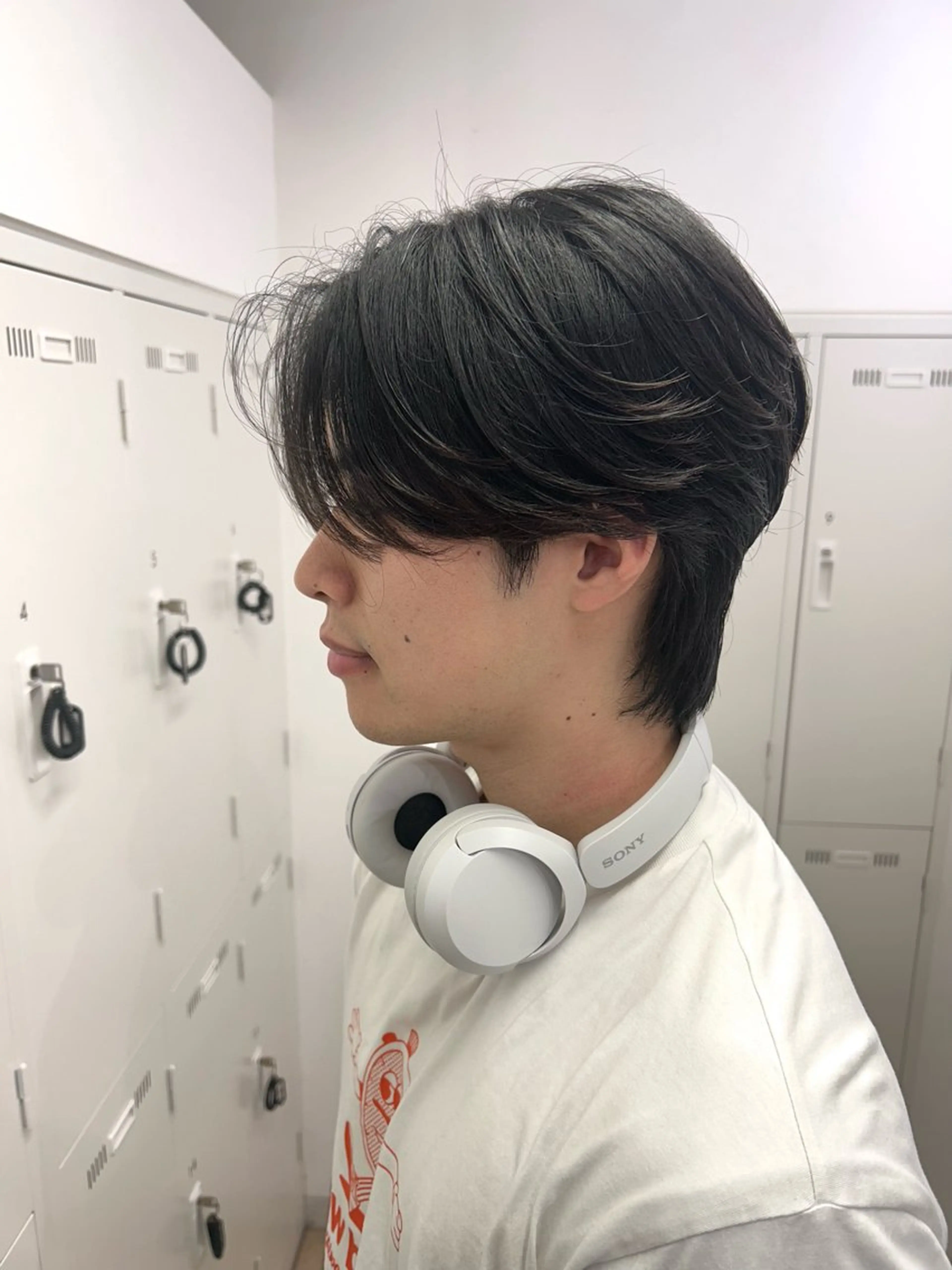 眉カット付きメンズカット【カット➕シャンプー➕眉カット】の写真