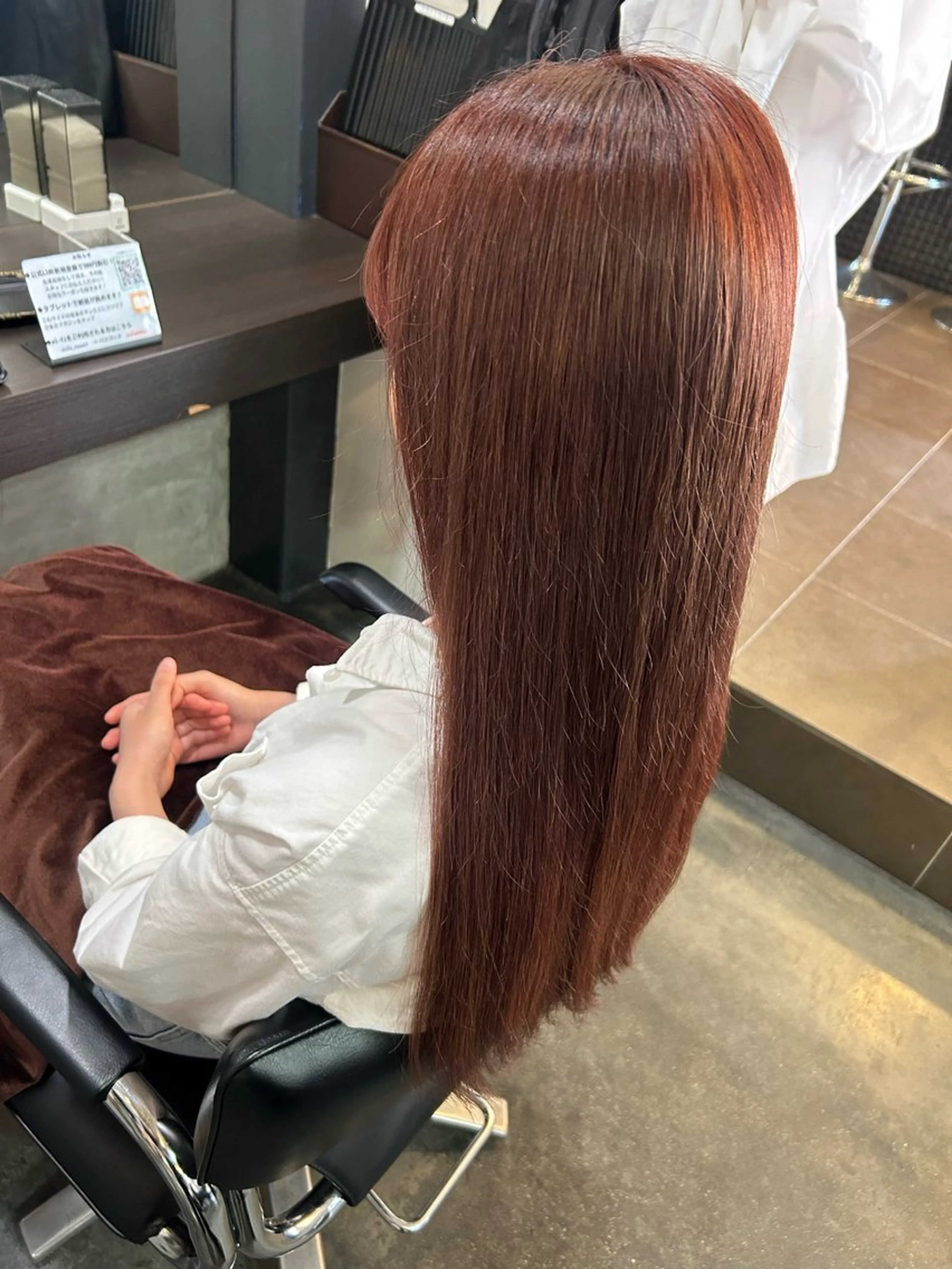 ロング カラー ブリーチ ブラウンカラー ピンクカラー ピンクブラウン 福井 愛瑠のヘアスタイル