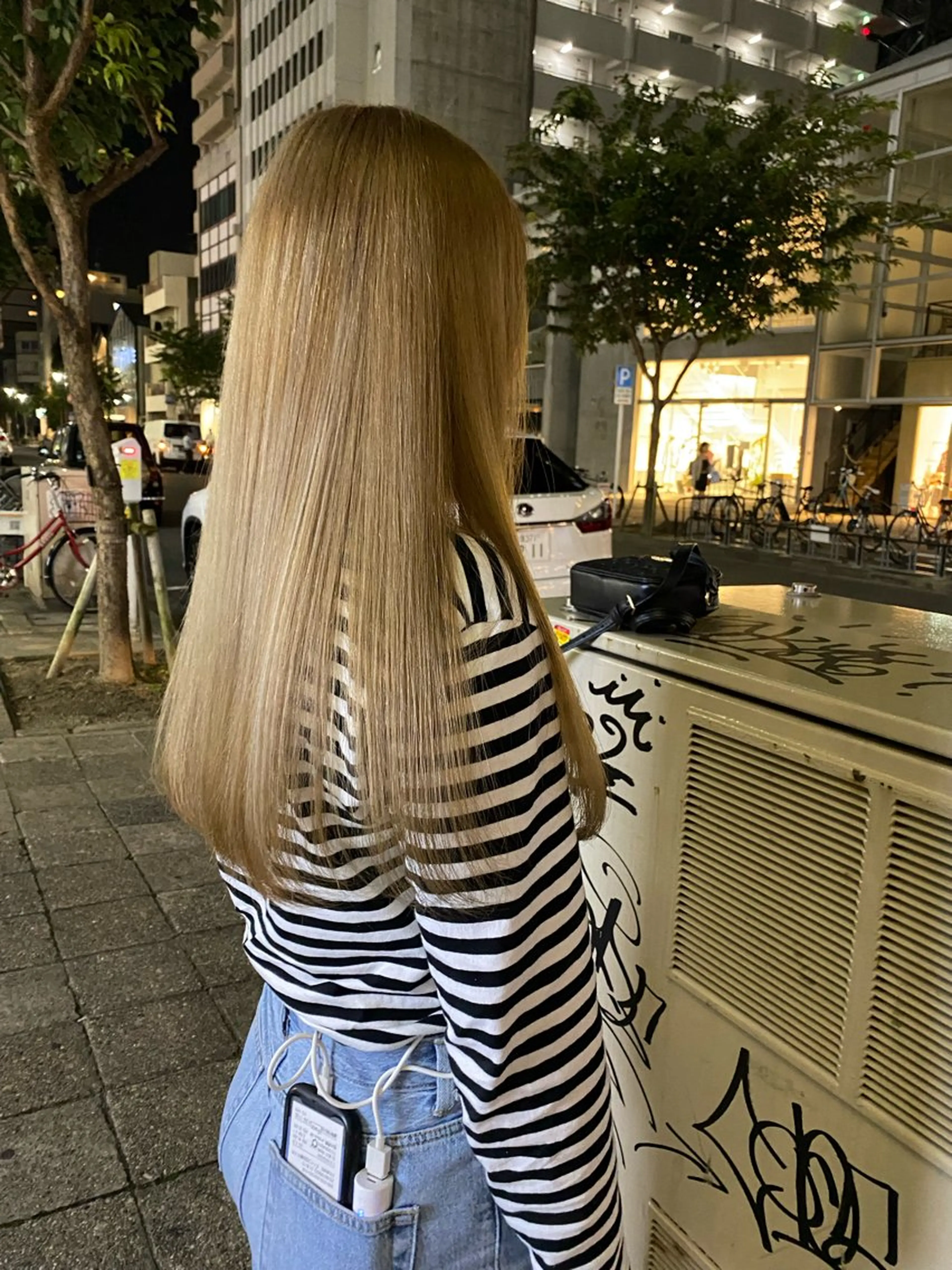 ロング カット ヘアカラー sea's所属・ヒラカホ/矢場町/ ブリーチ/似合わせのヘアスタイル