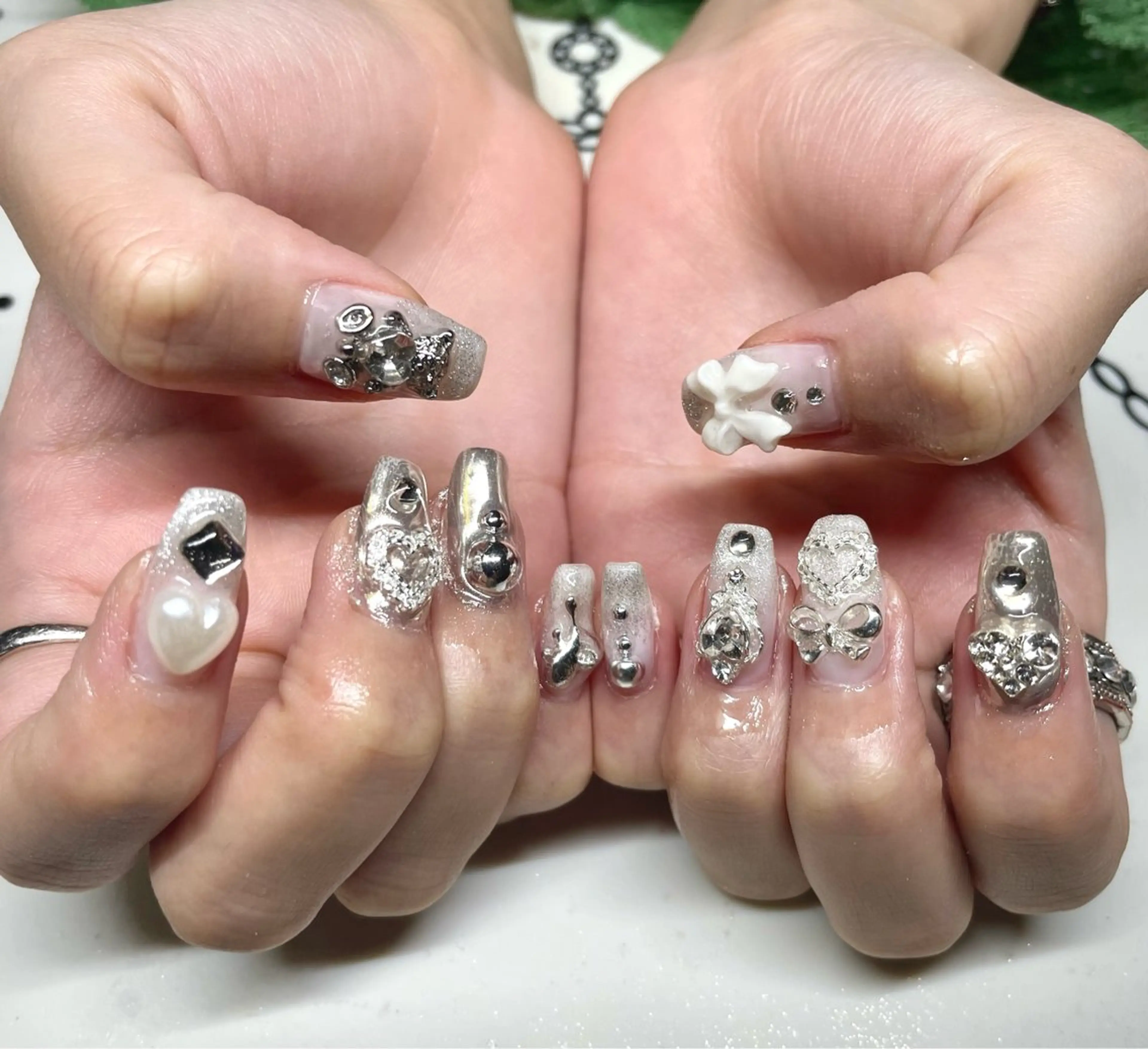 ネイル ハンドネイル nailsalon sugarr所属・nailist cocoのネイルデザイン