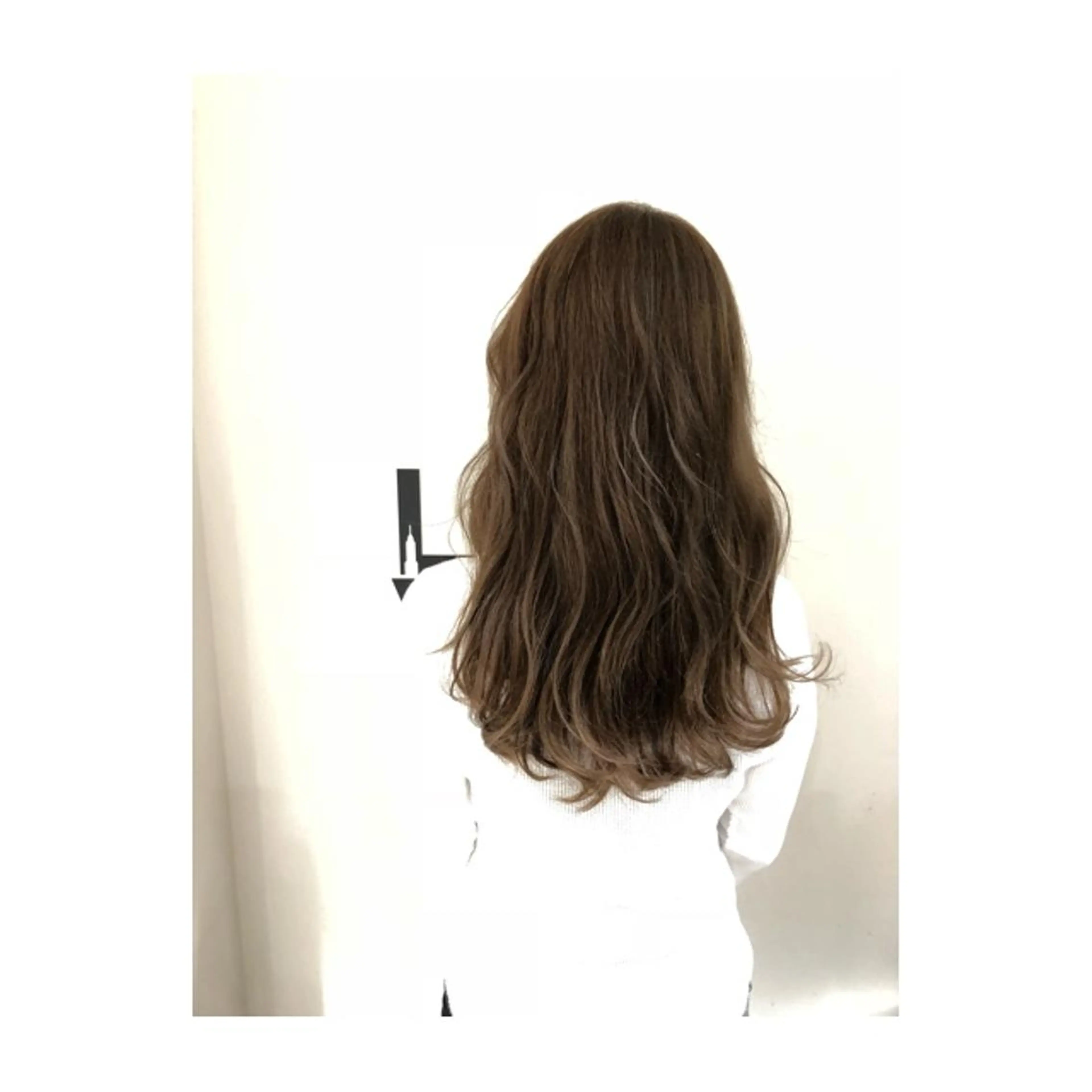 セミロング アッシュ ショートが得意✂️ 藤城建太のヘアスタイル