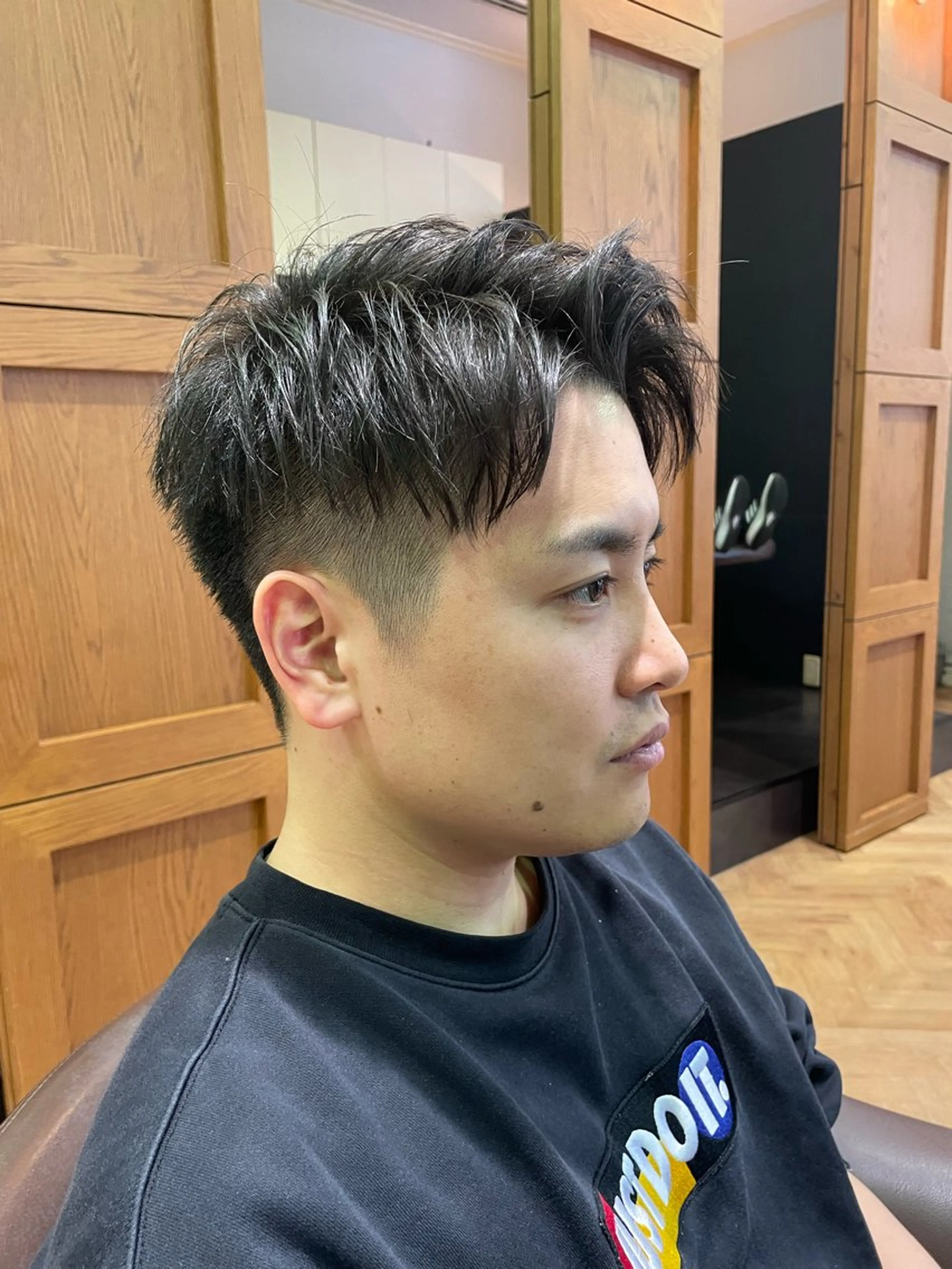 ショート メンズ 刈り上げ ショートヘア 溝口 槙里也のヘアスタイル