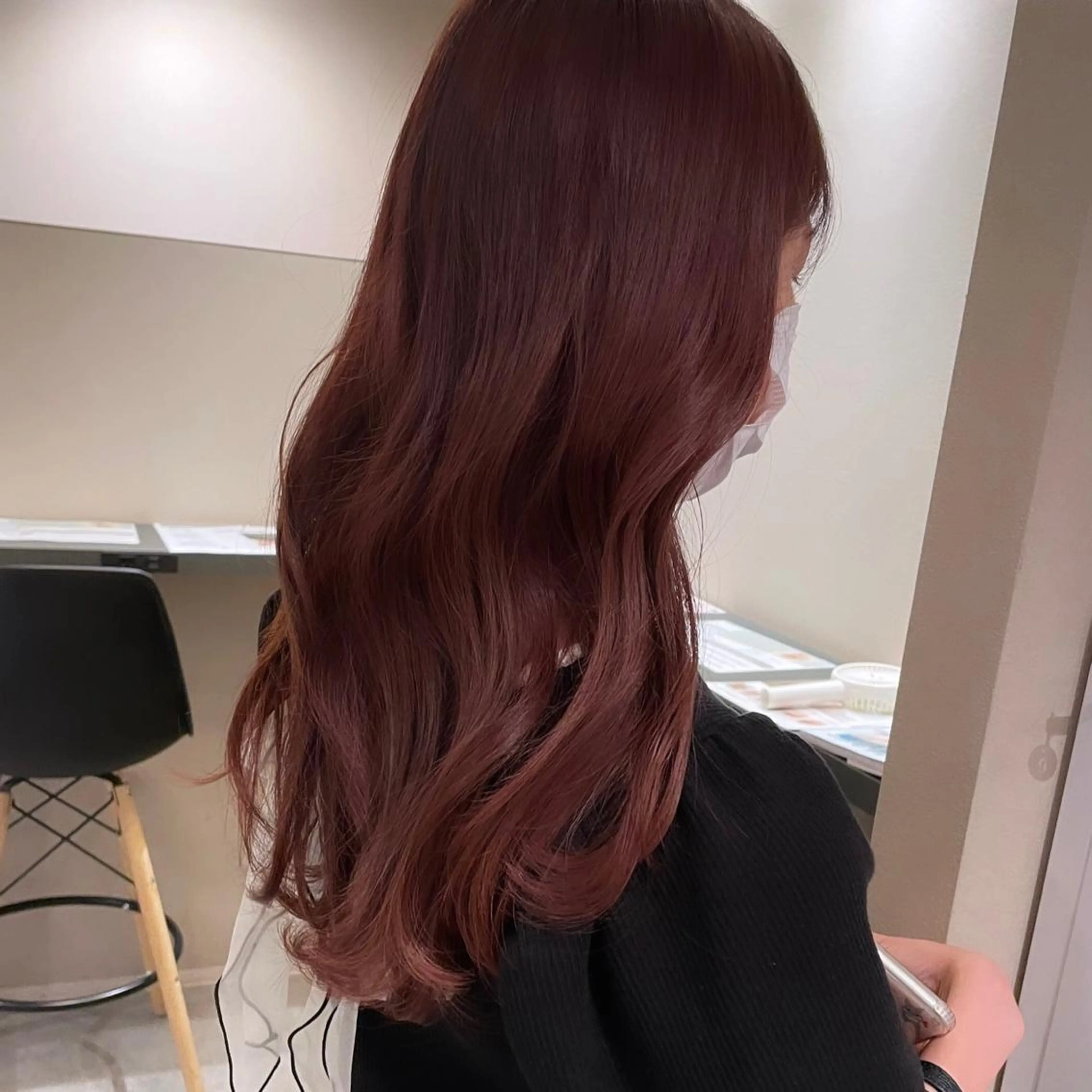 カラー アッシュ ベージュカラー ブリーチ 透明感カラー グレージュ 石山 洸平のヘアスタイル