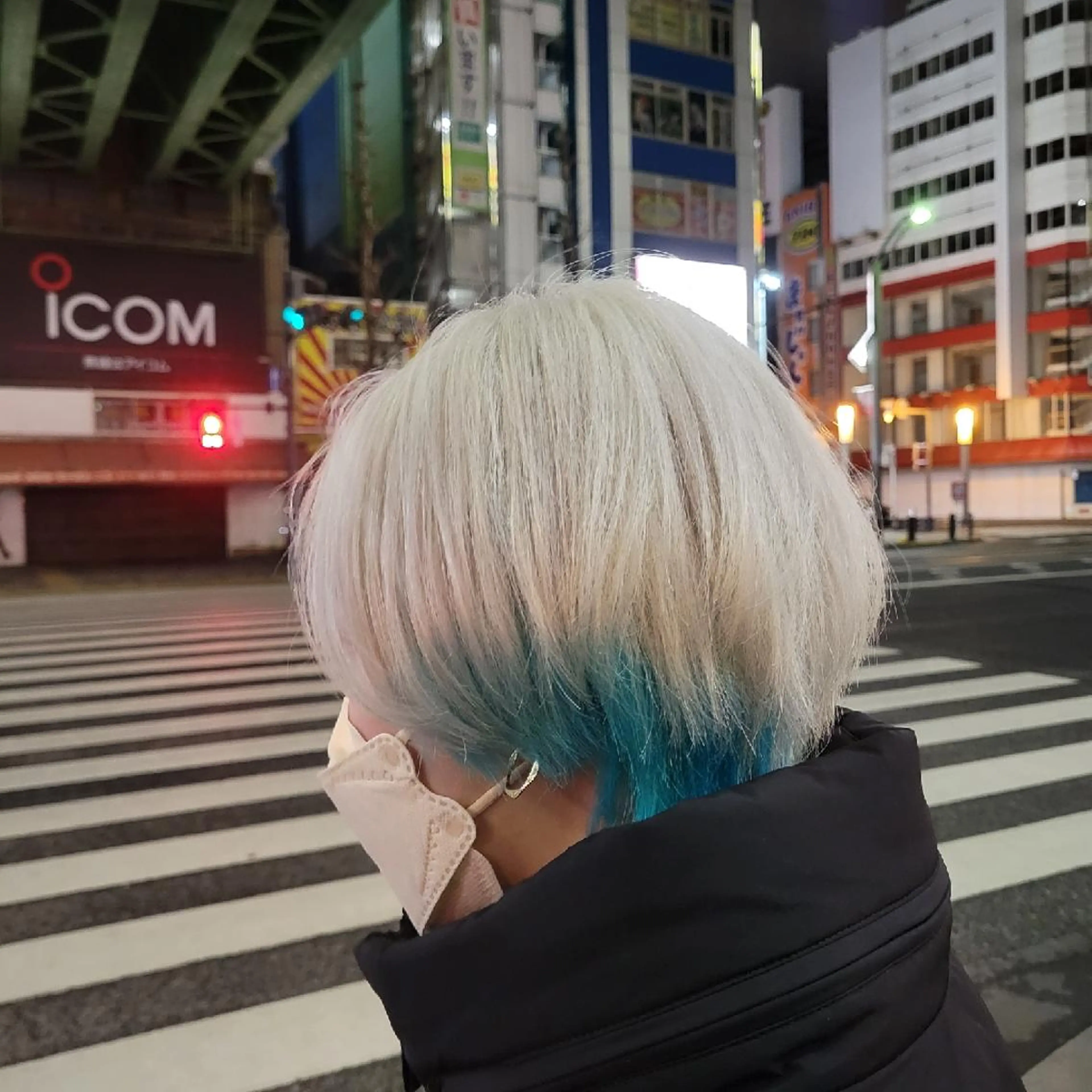 ショート カラー OFF-KAi!! 秋葉原店所属・伊藤 史哉のヘアスタイル