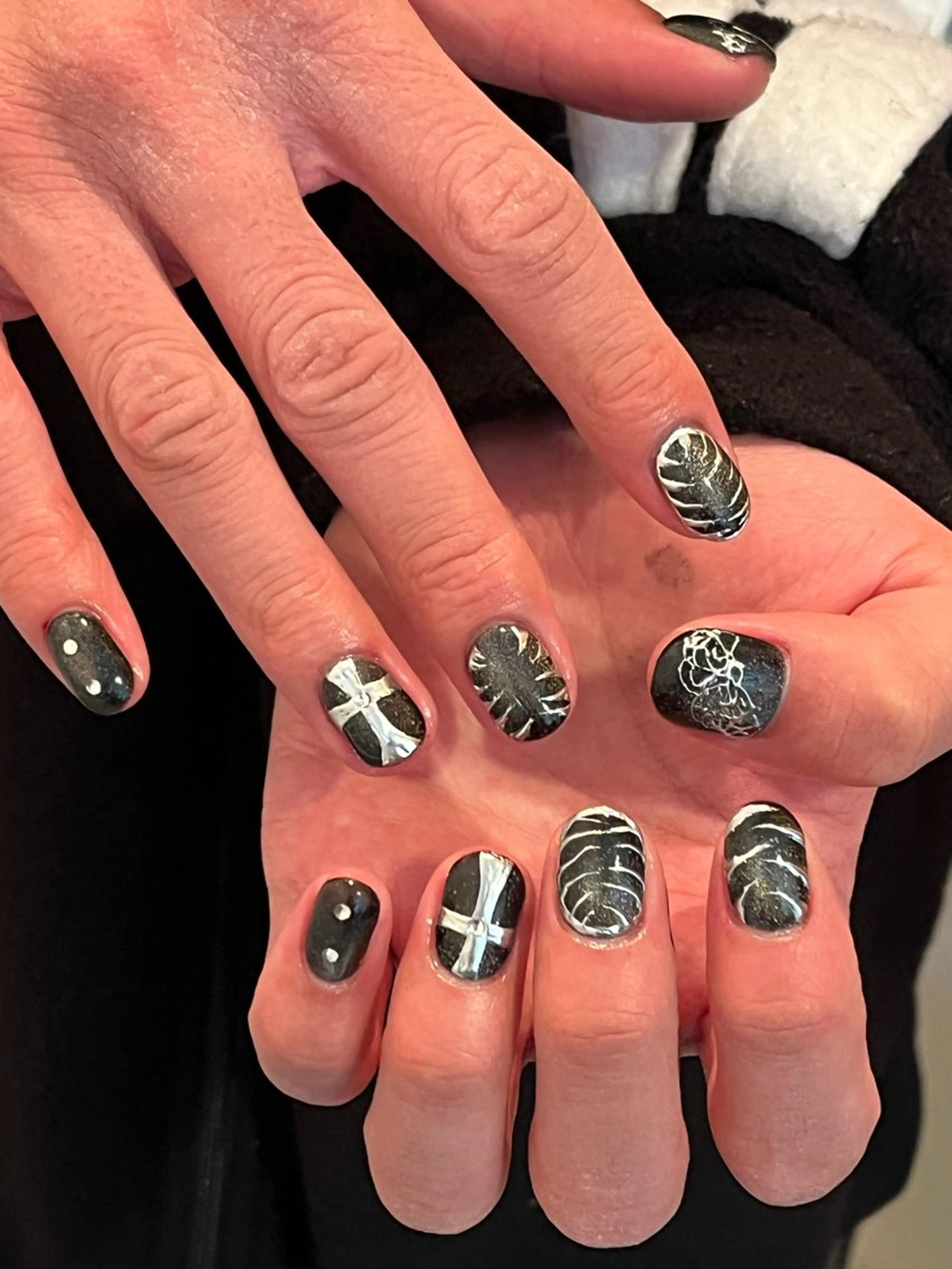 ネイル 文 /個性派ネイルのネイルデザイン