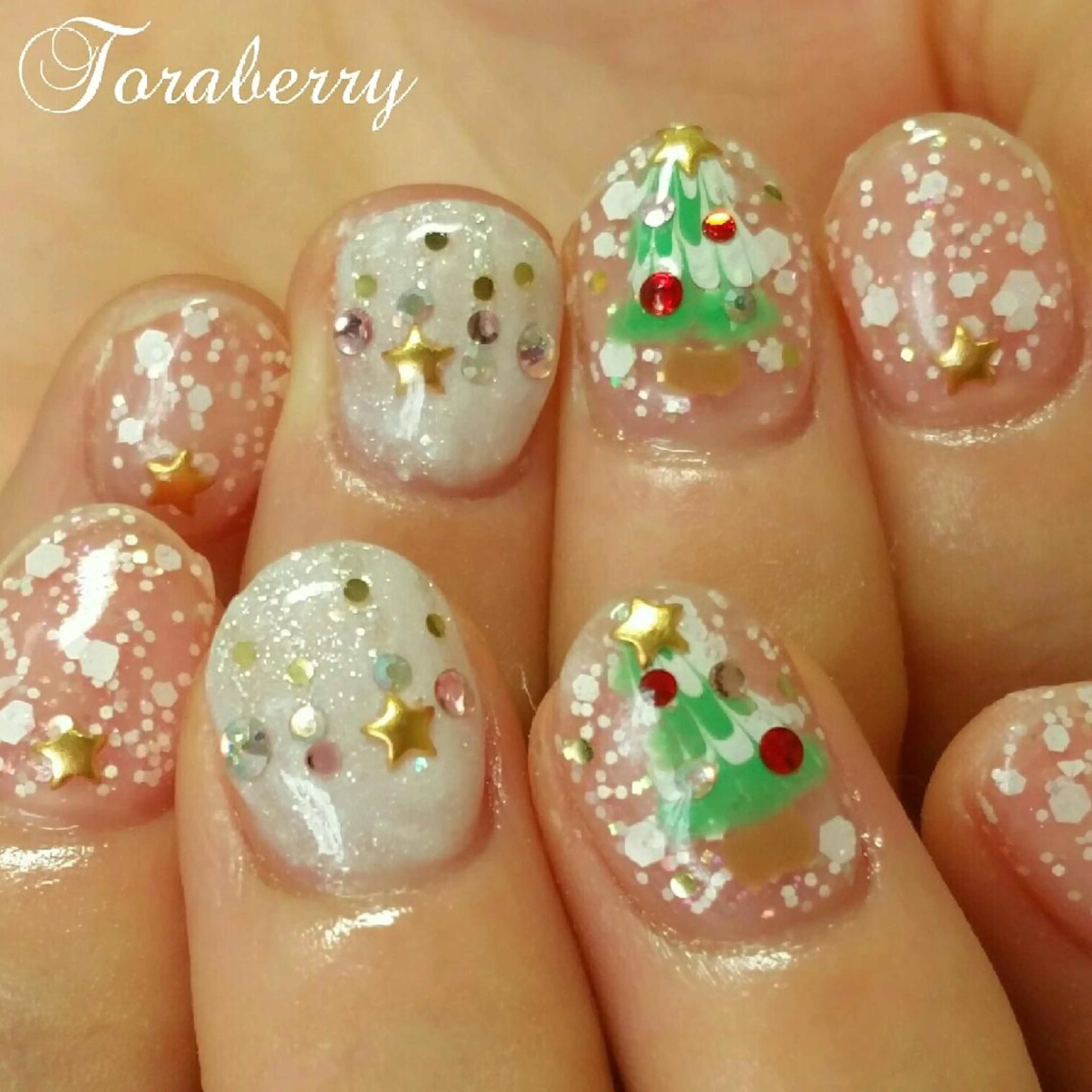 ネイル 冬ネイル クリスマス ハンドネイル ネイリスト なつみのネイルデザイン