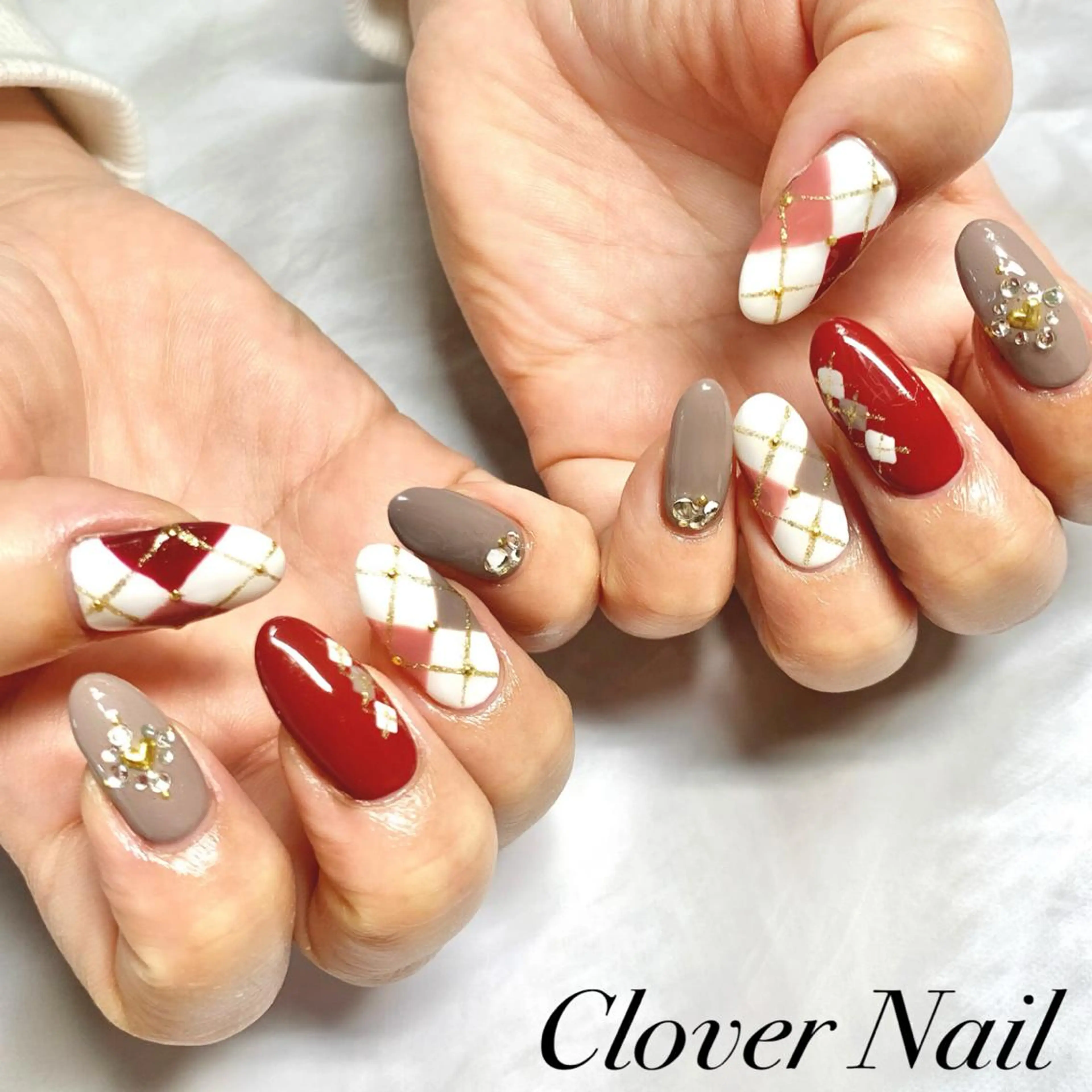 ネイル clover nailのネイルデザイン