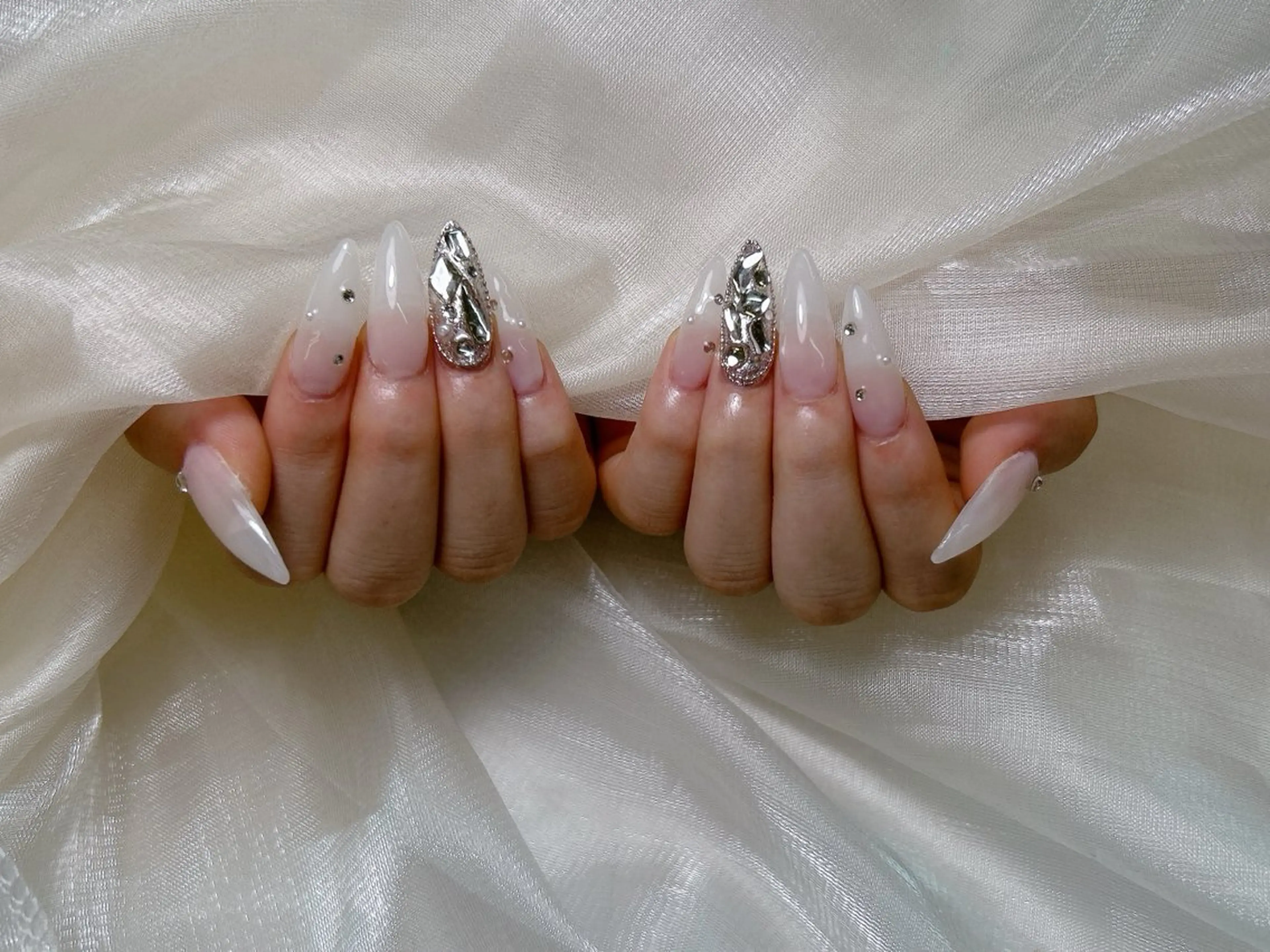 🉐スカルプ長さ出し シンプル持ち込みデザイン💅🏻初回オフ無料の写真